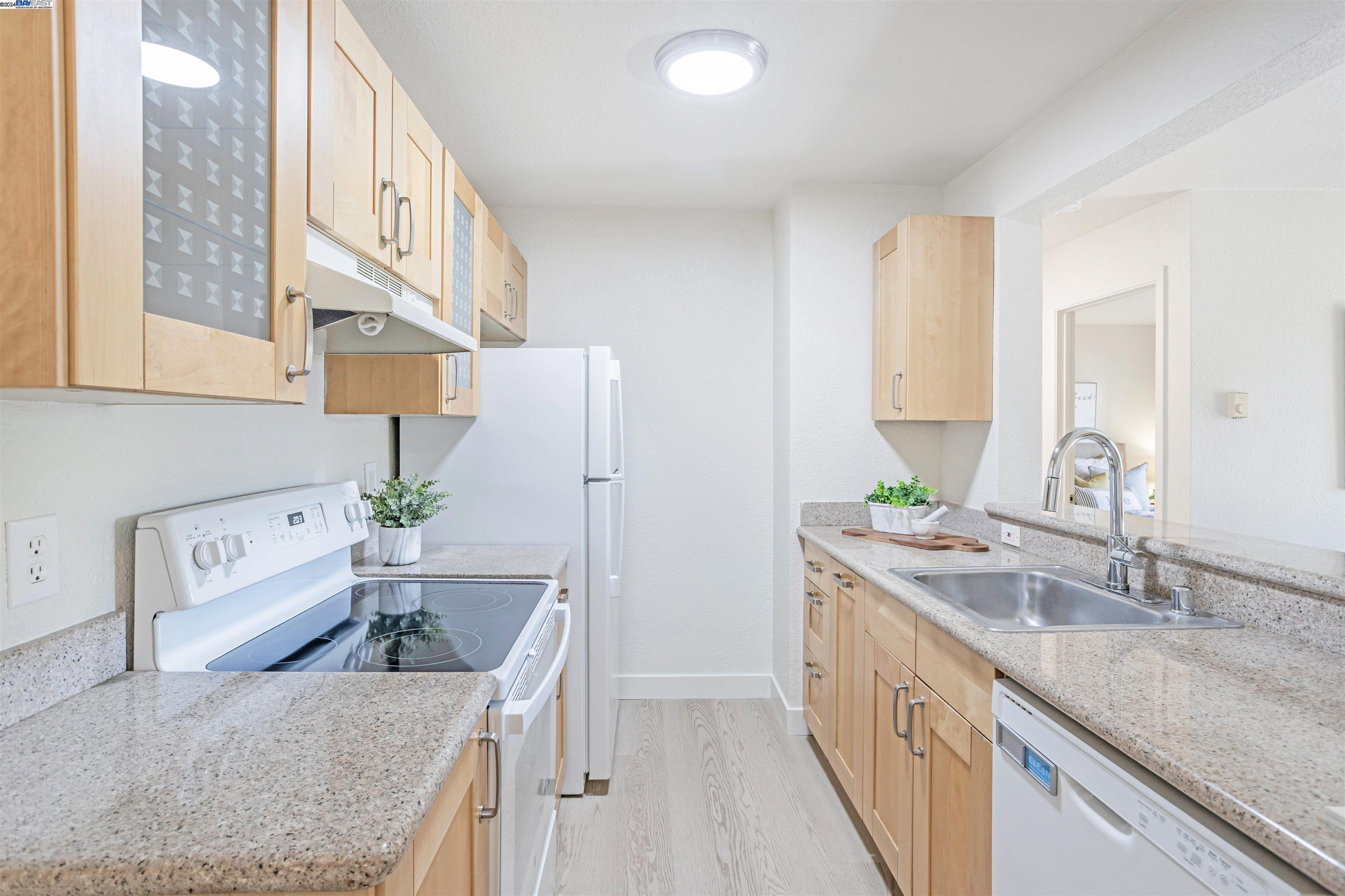 4031 Abbey Ter # 107