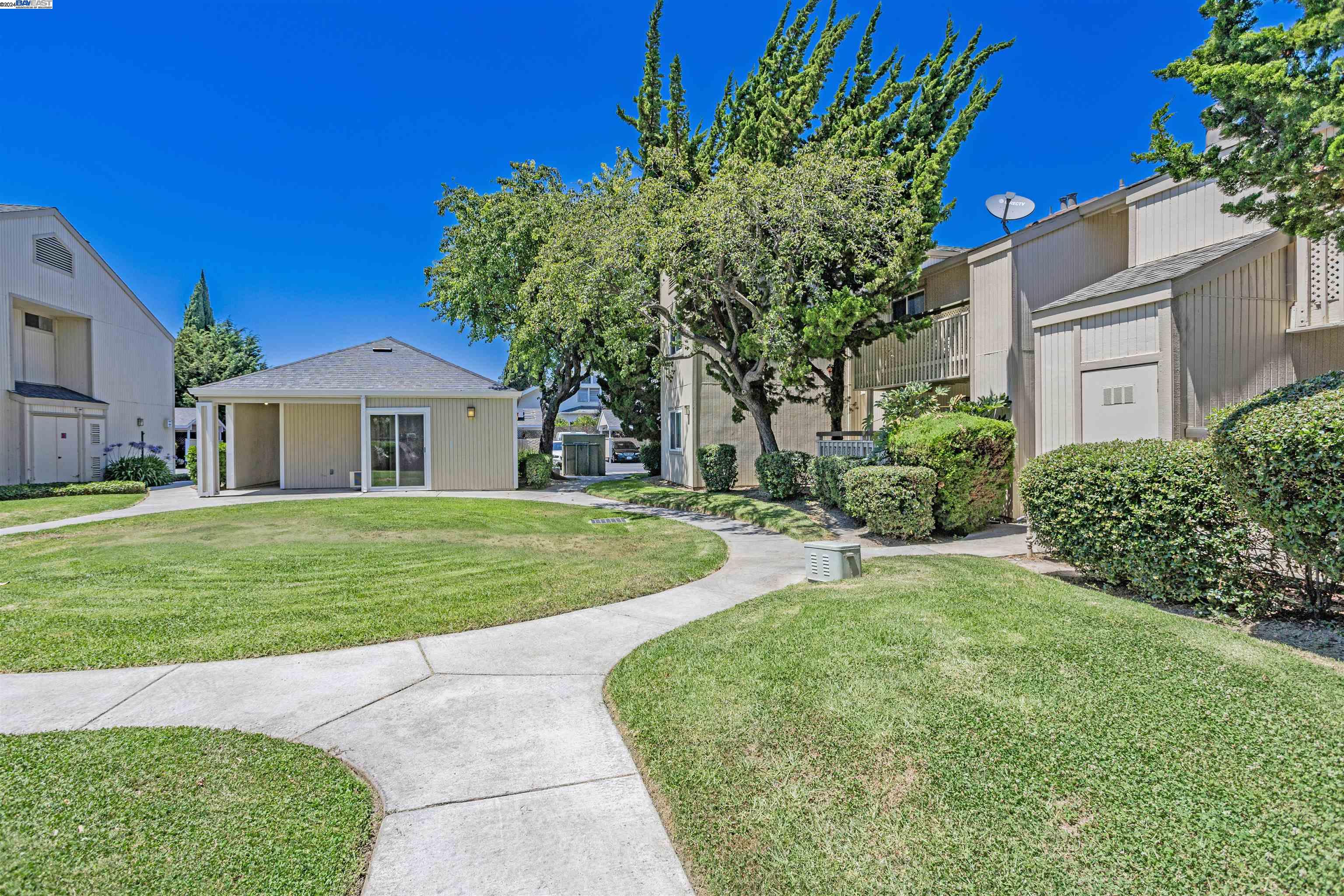 4031 Abbey Ter # 107