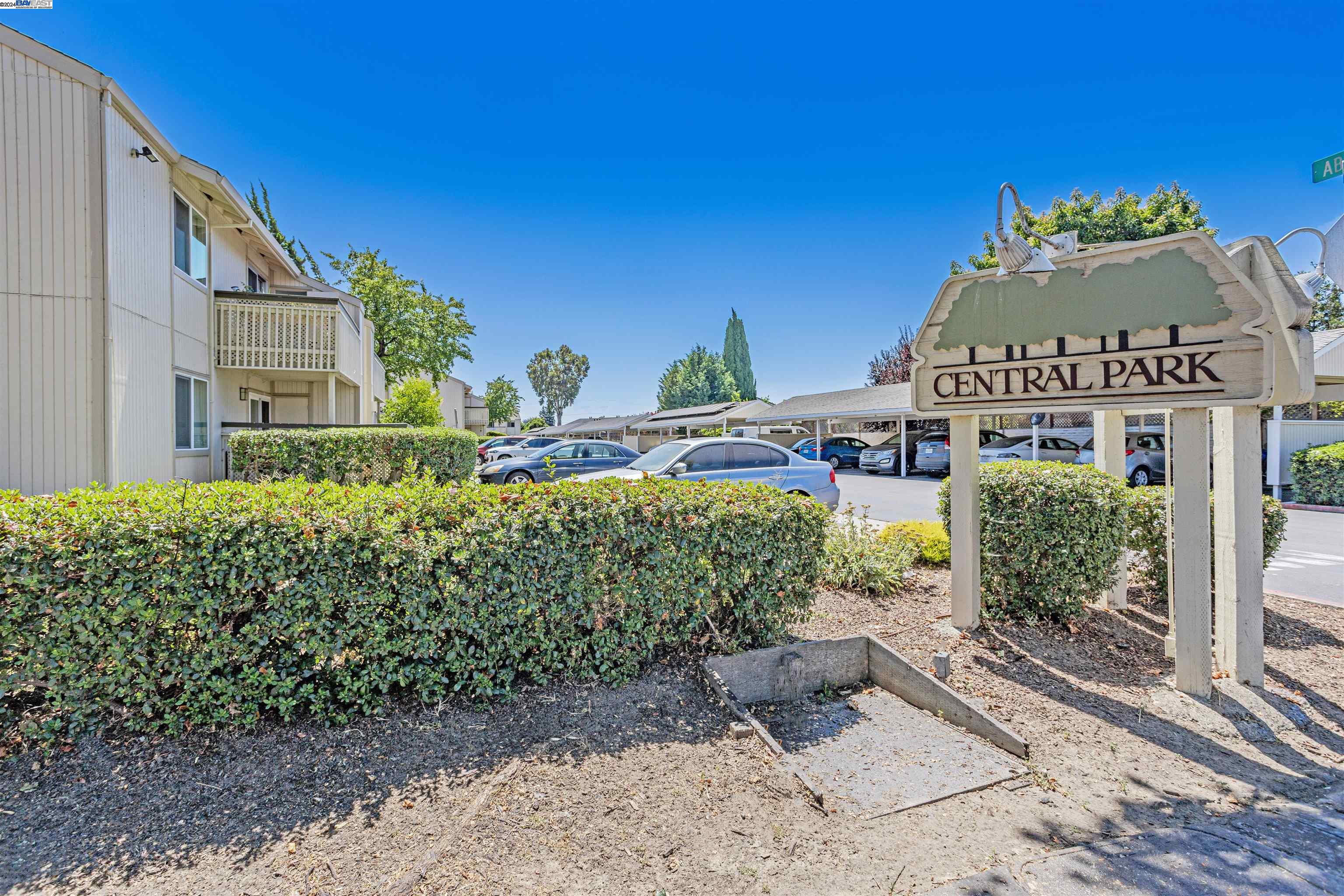 4031 Abbey Ter # 107