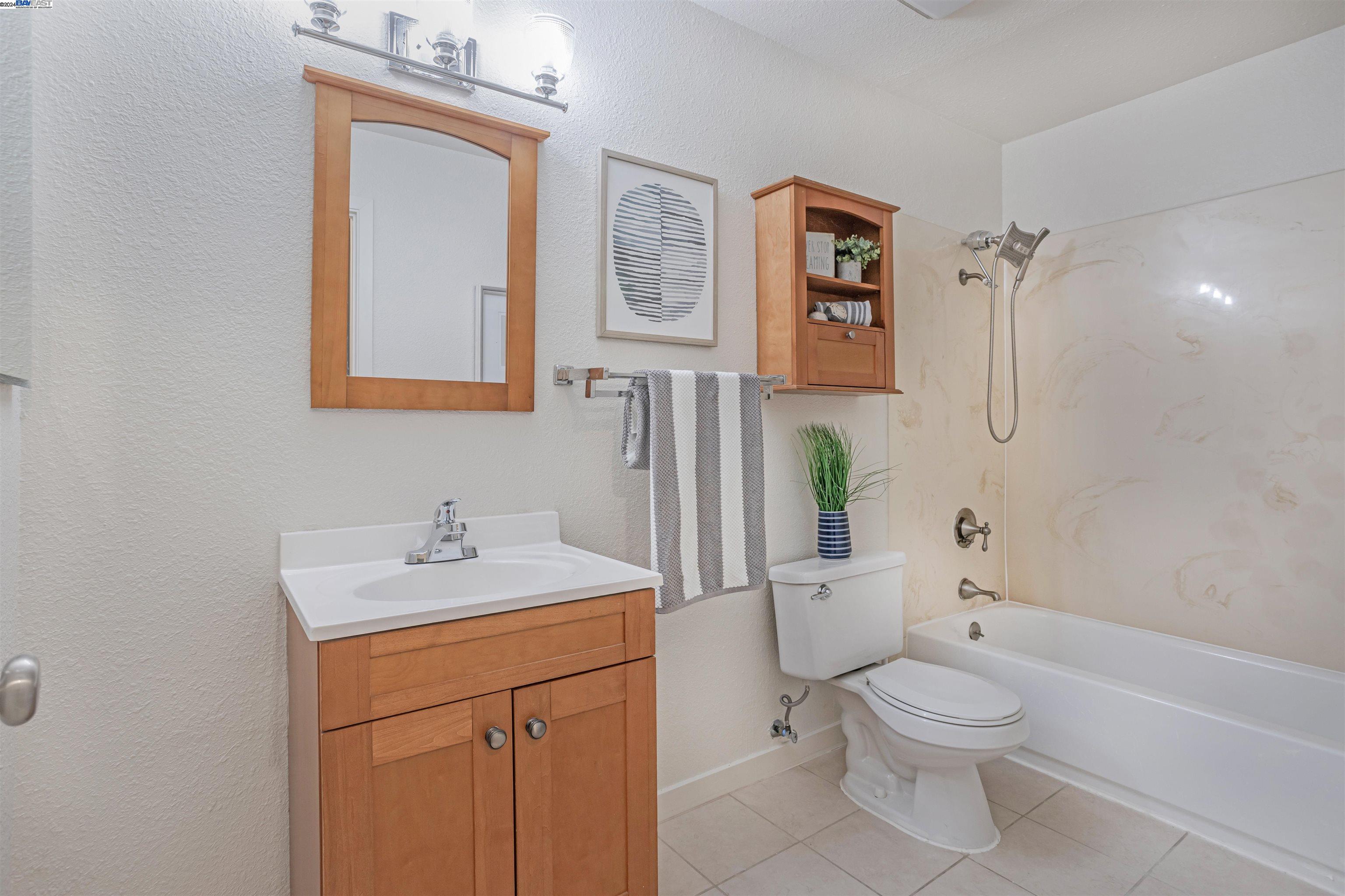 4031 Abbey Ter # 107