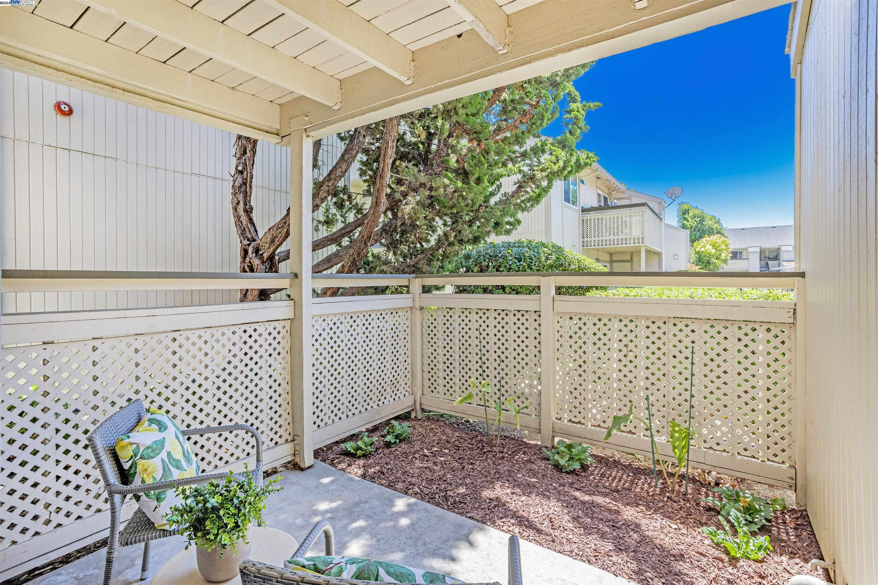 4031 Abbey Ter # 107