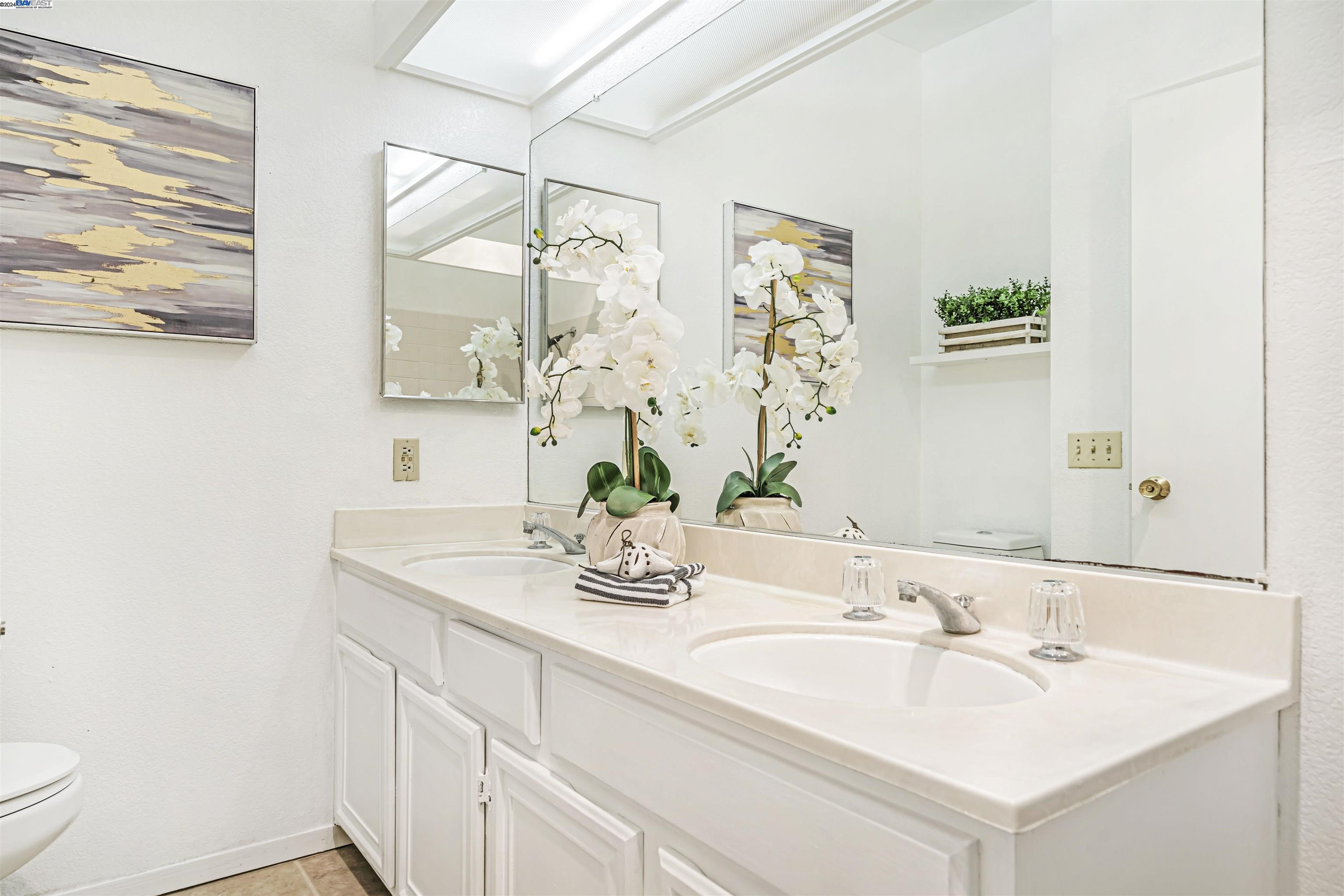 3674 Oakwood Ter # 202