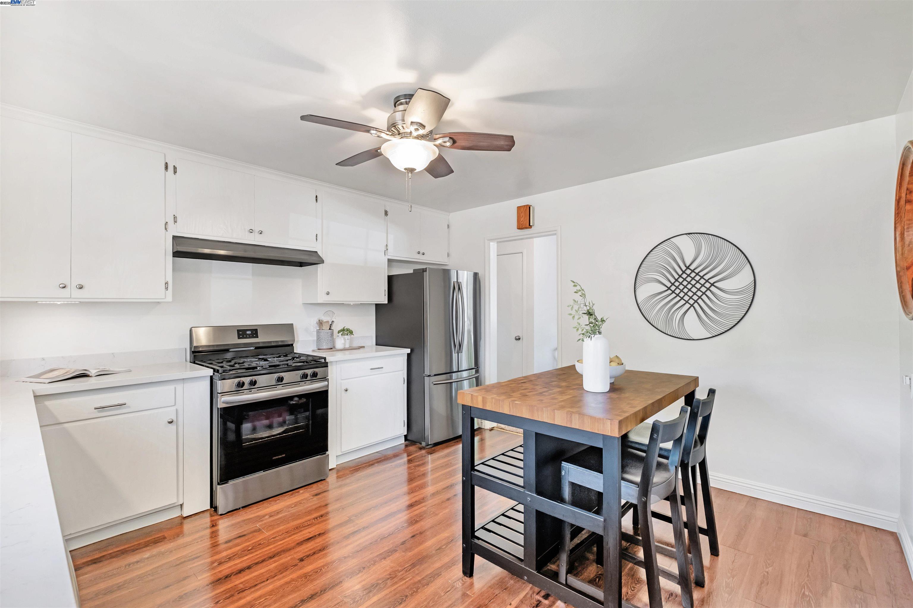 36696 Niles Blvd