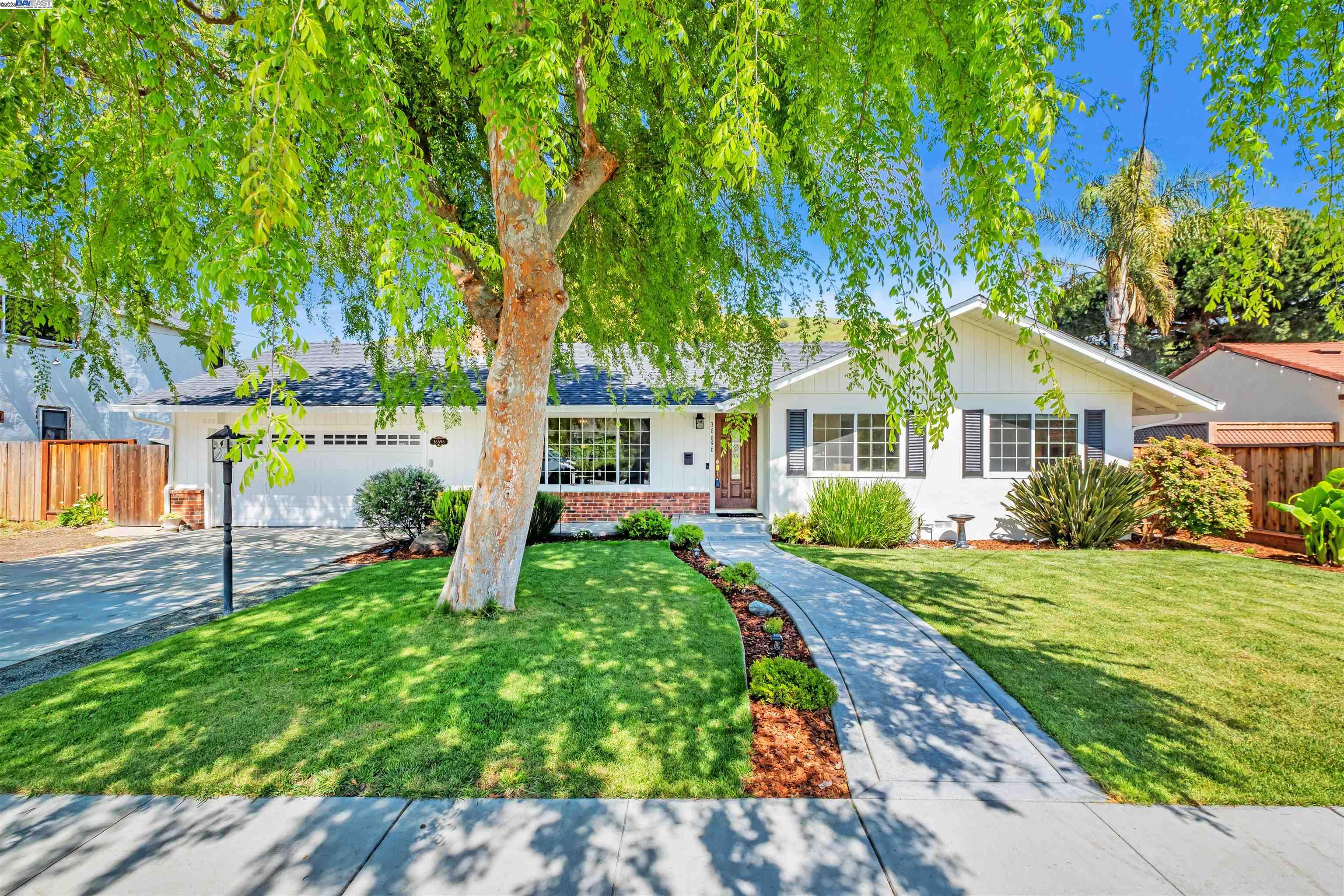 36696 Niles Blvd