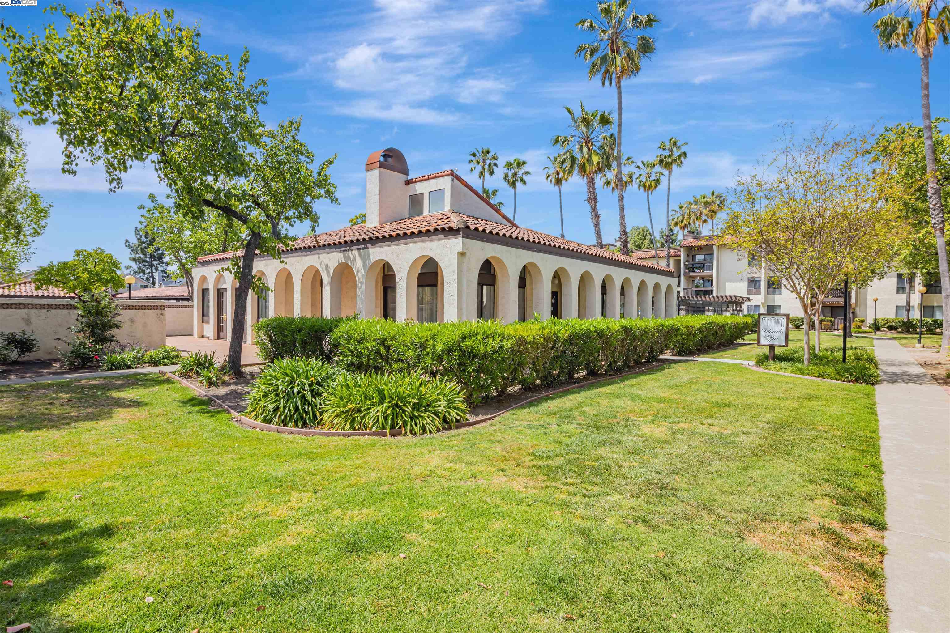 39821 Cedar Blvd # 203