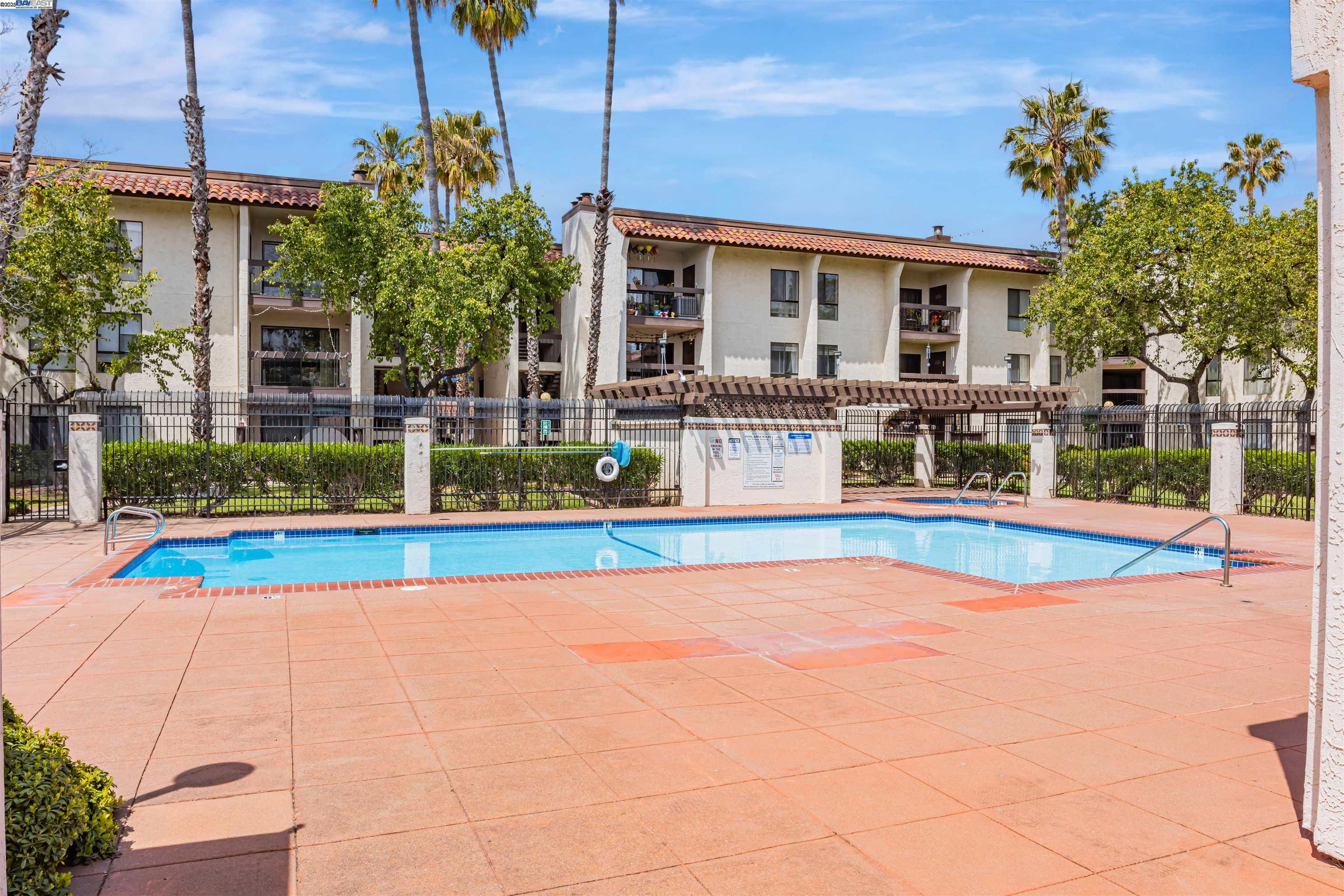 39821 Cedar Blvd # 203