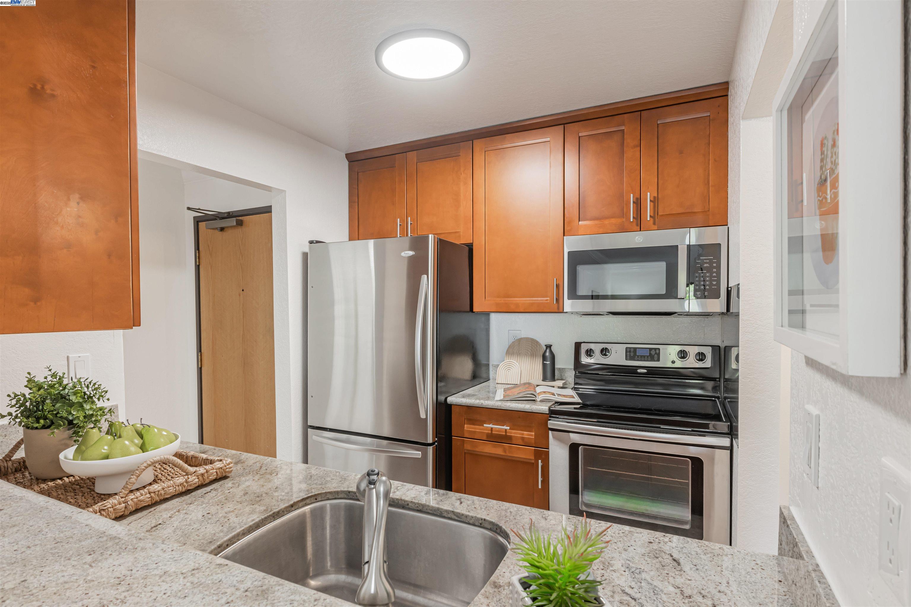 39821 Cedar Blvd # 203