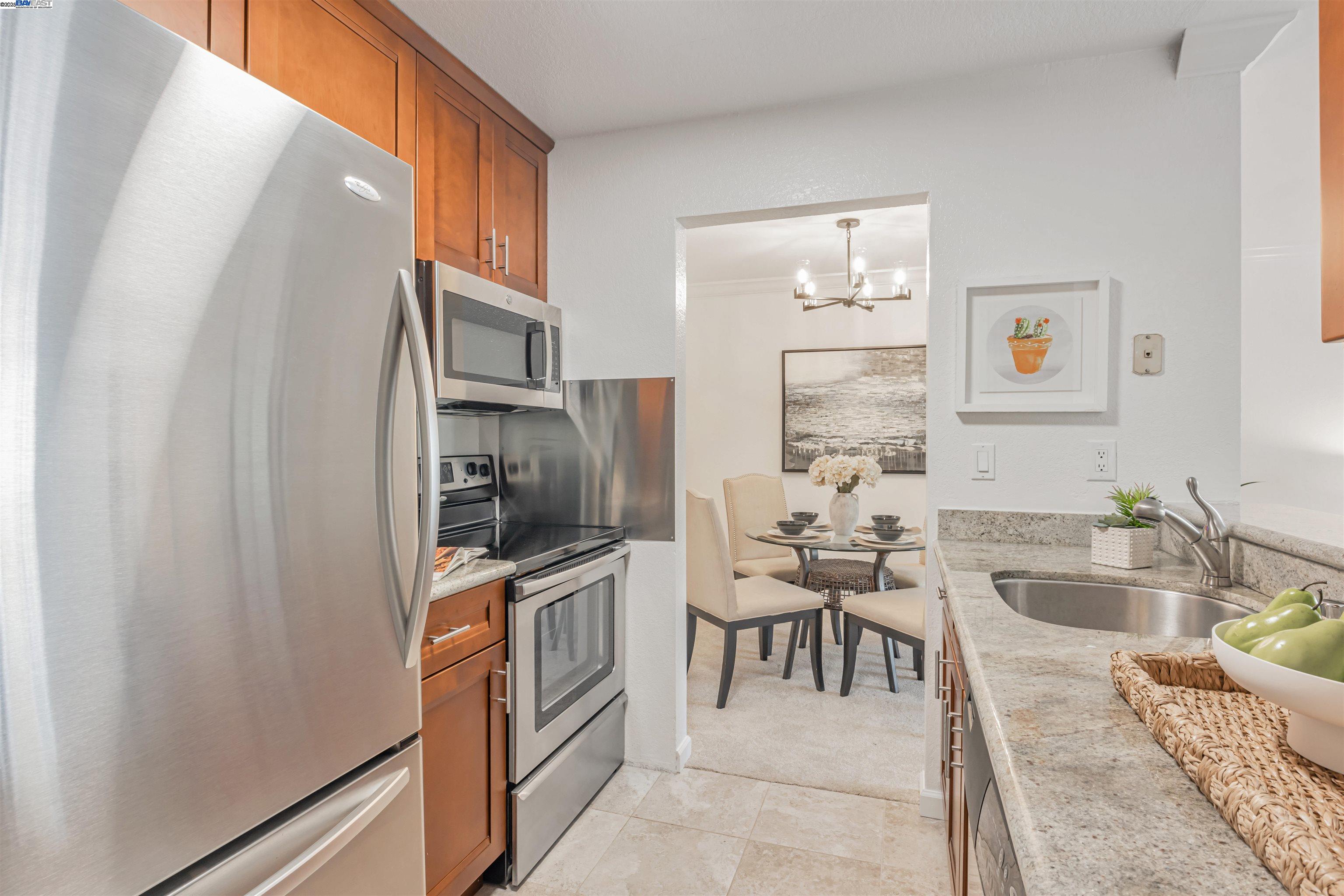 39821 Cedar Blvd # 203