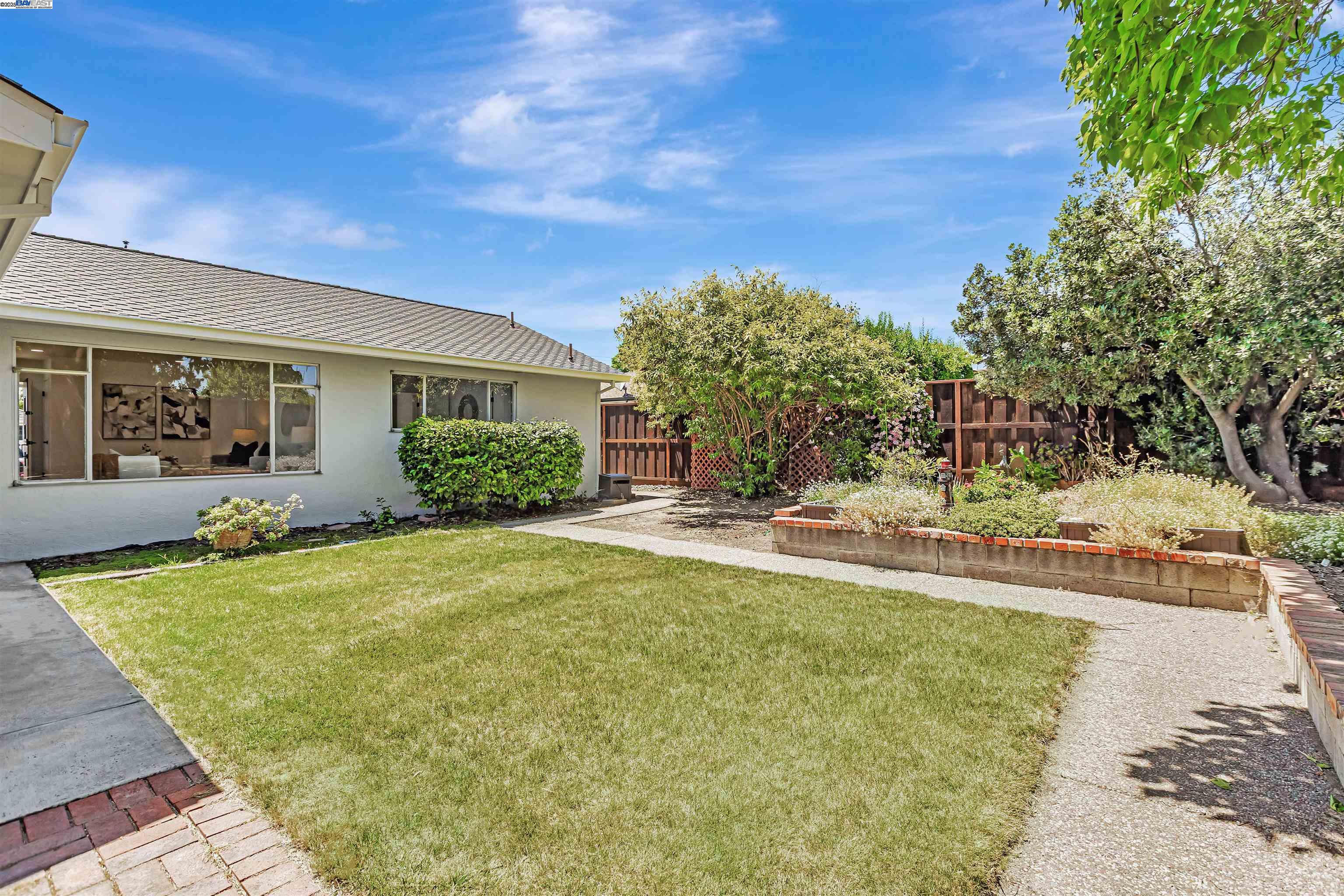 37972 Ballard Dr
