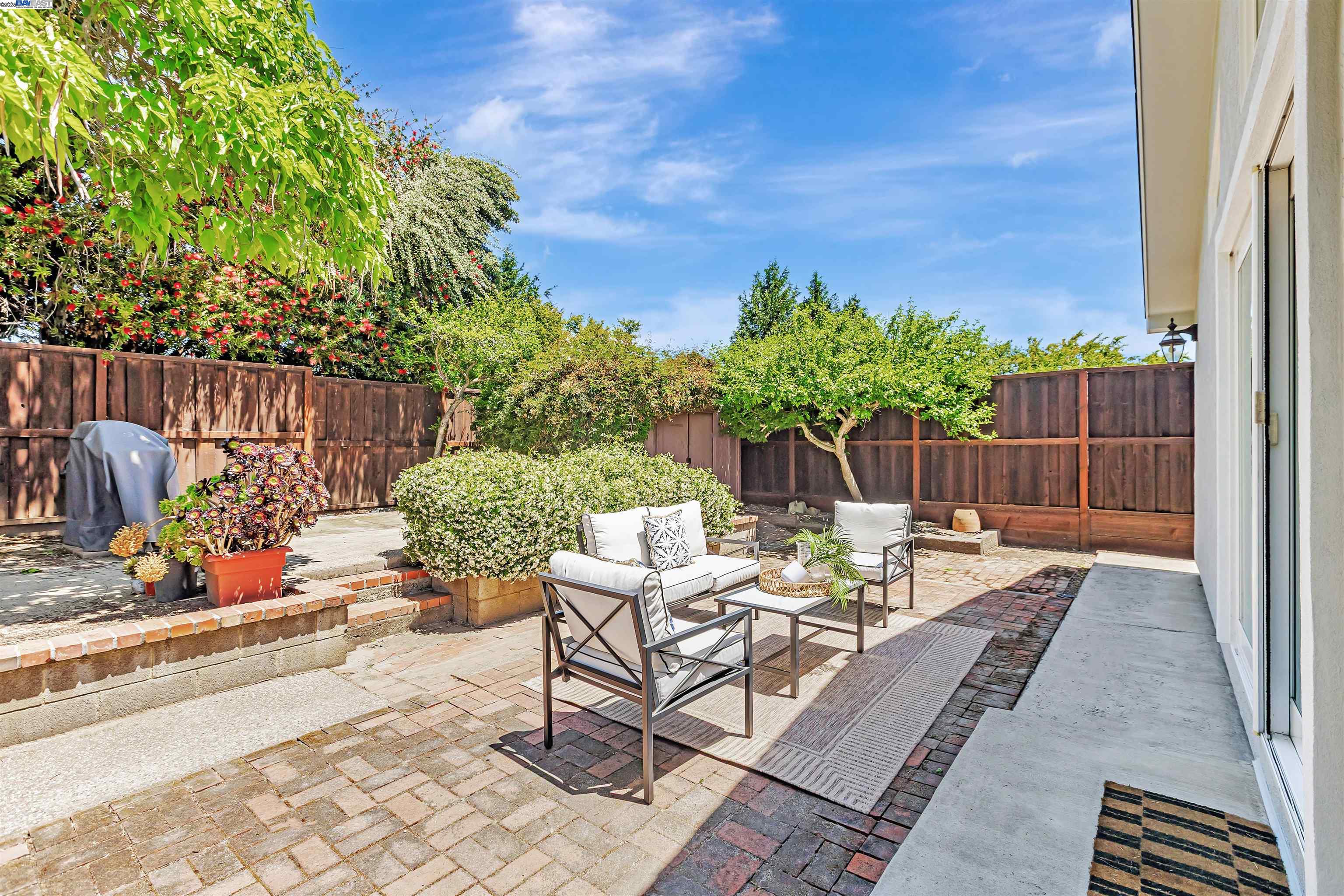 37972 Ballard Dr