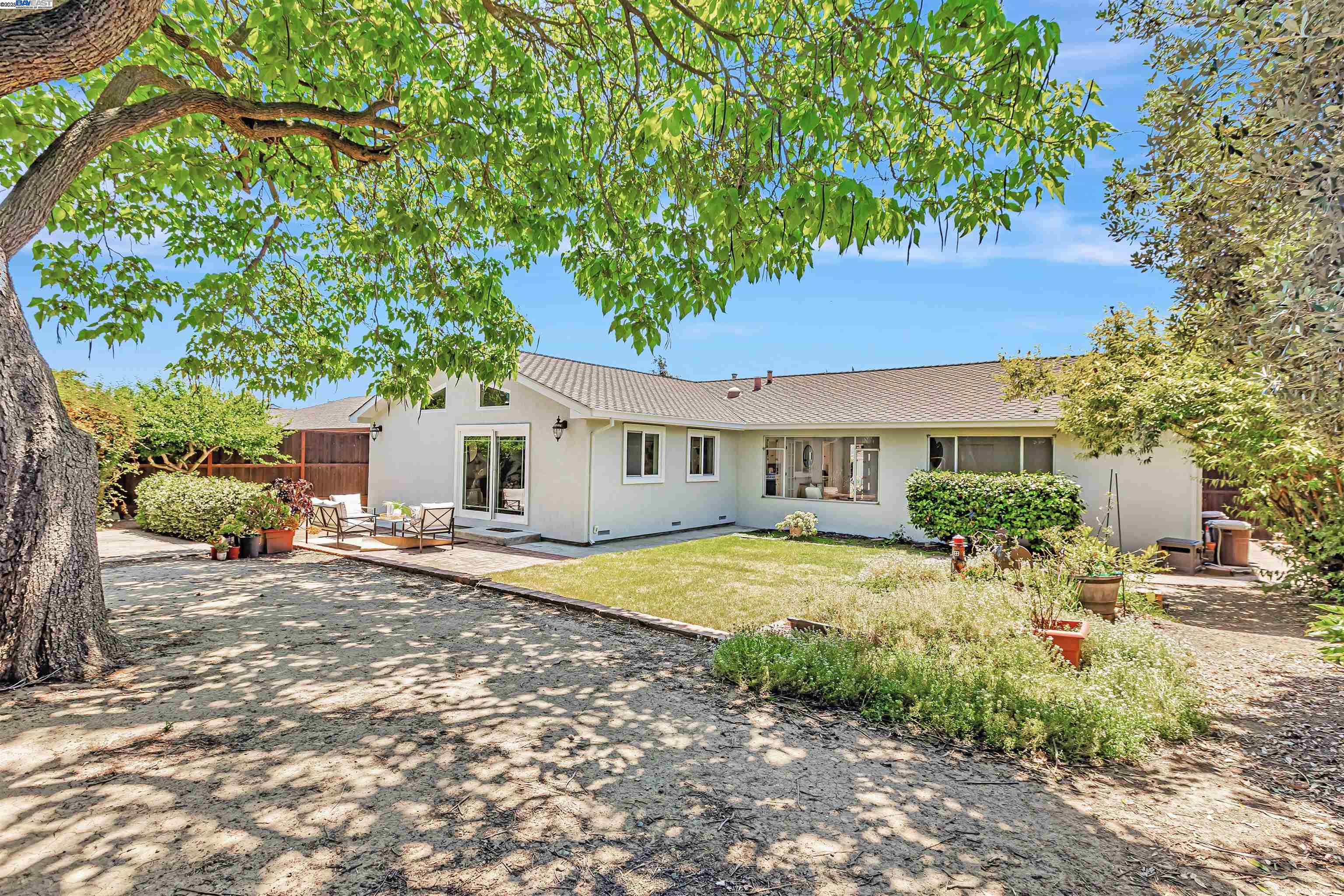37972 Ballard Dr