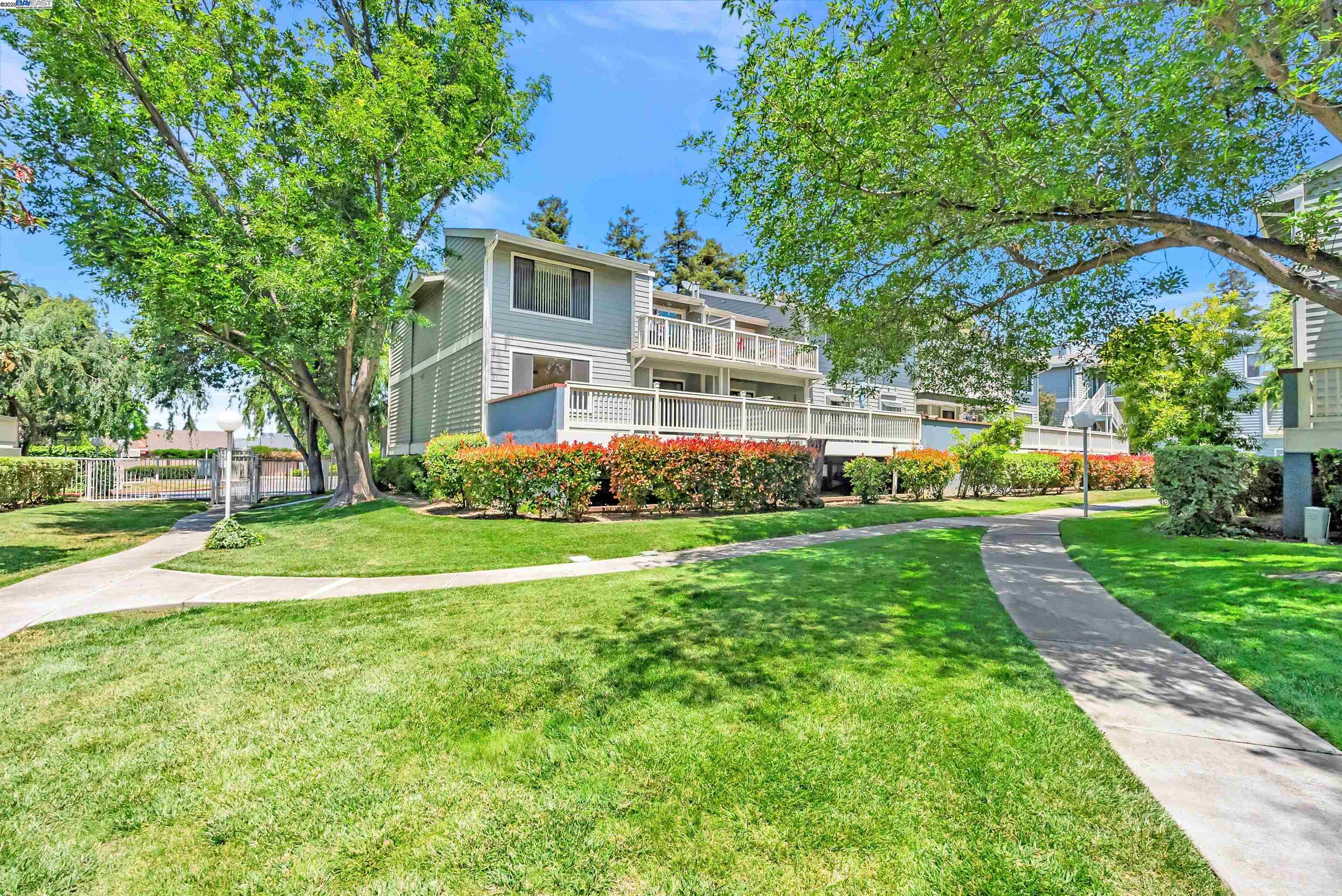 36996 Meadowbrook Cmn # 104