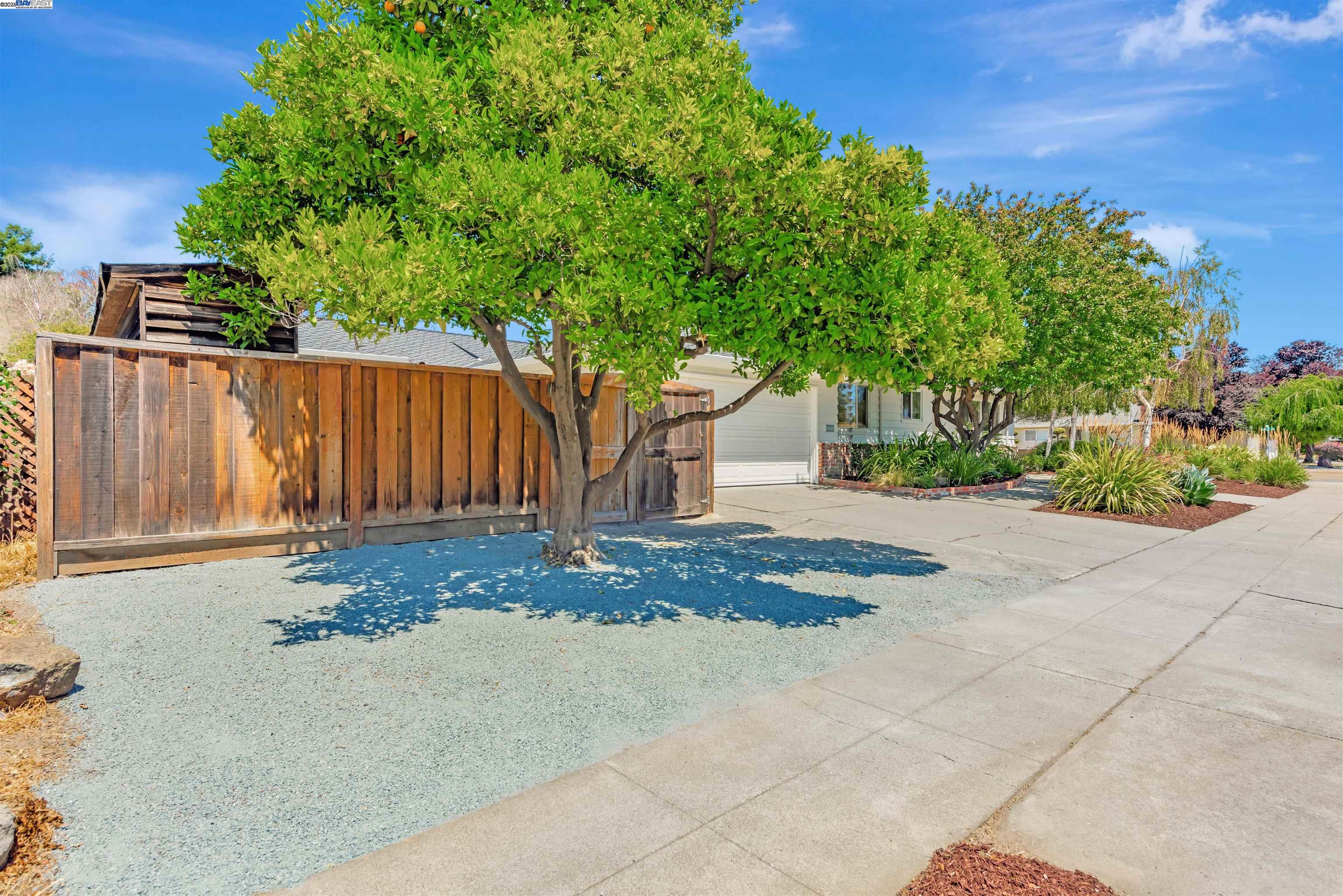 38388 Logan Dr