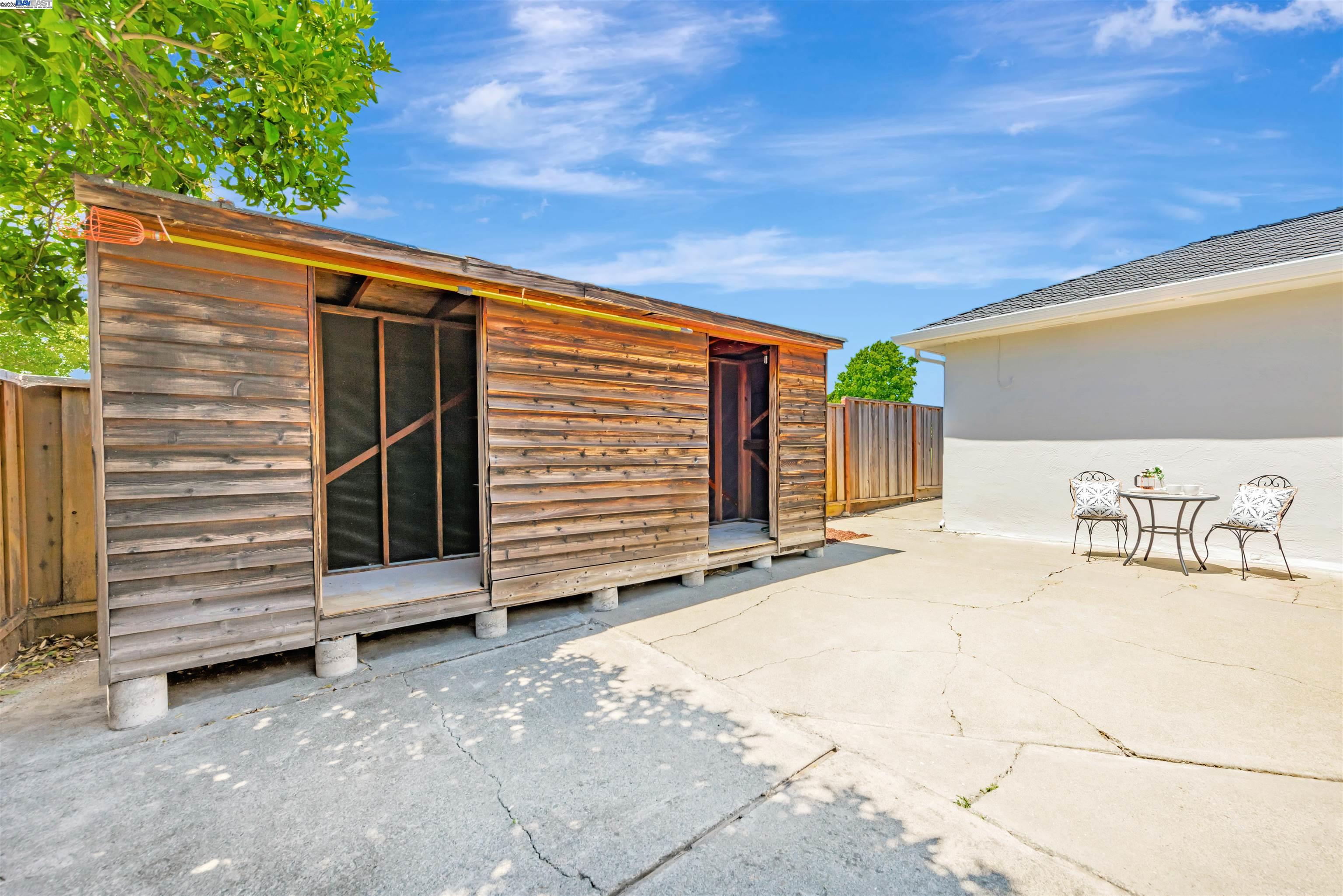38388 Logan Dr