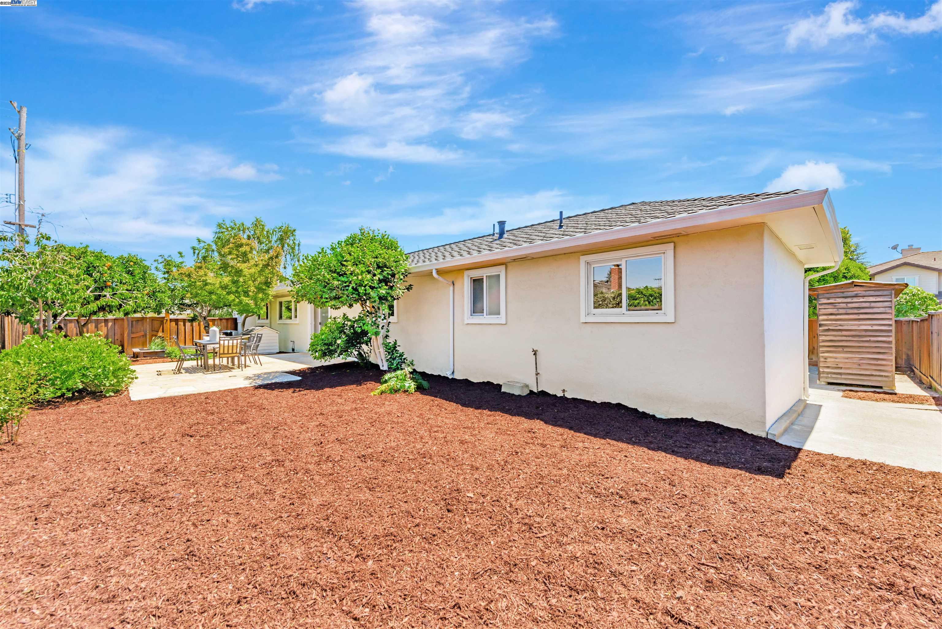 38388 Logan Dr