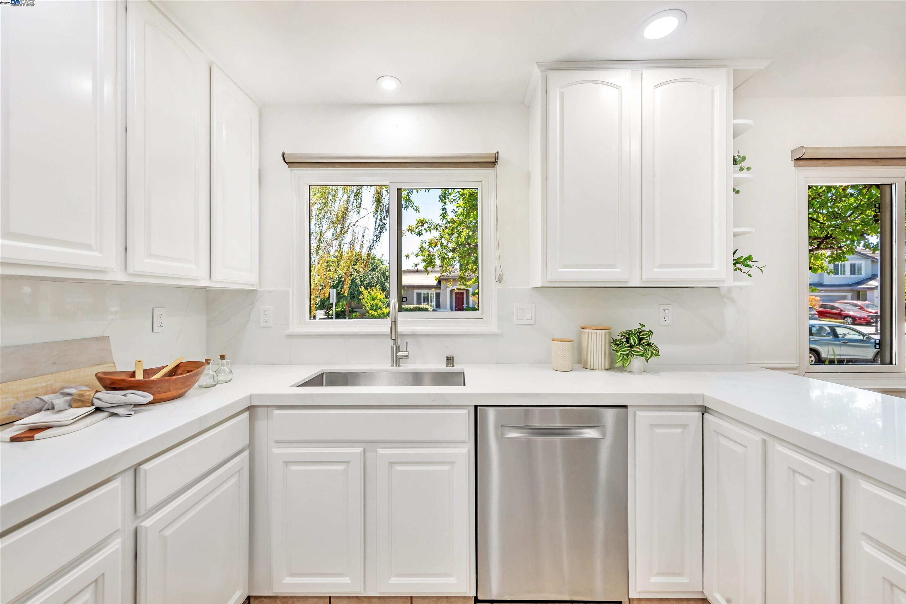 38388 Logan Dr