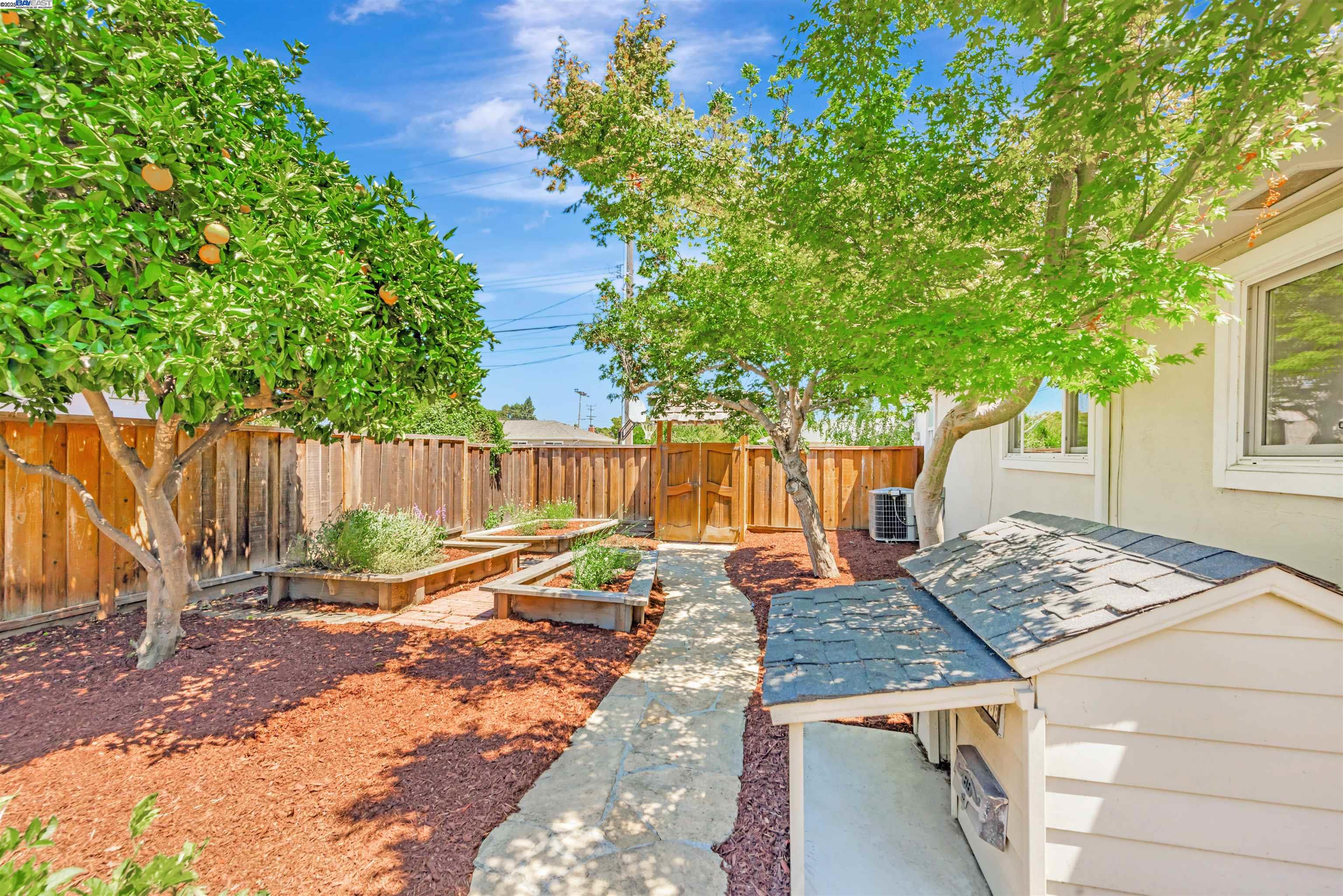 38388 Logan Dr