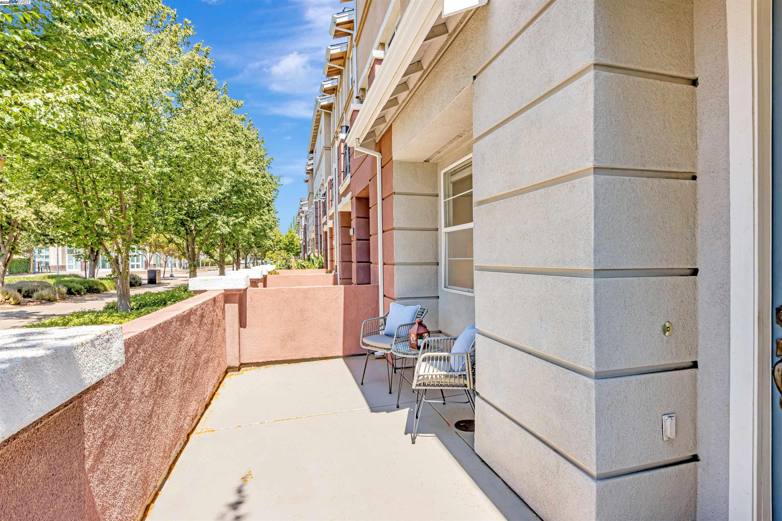 722 City Walk Pl # 1