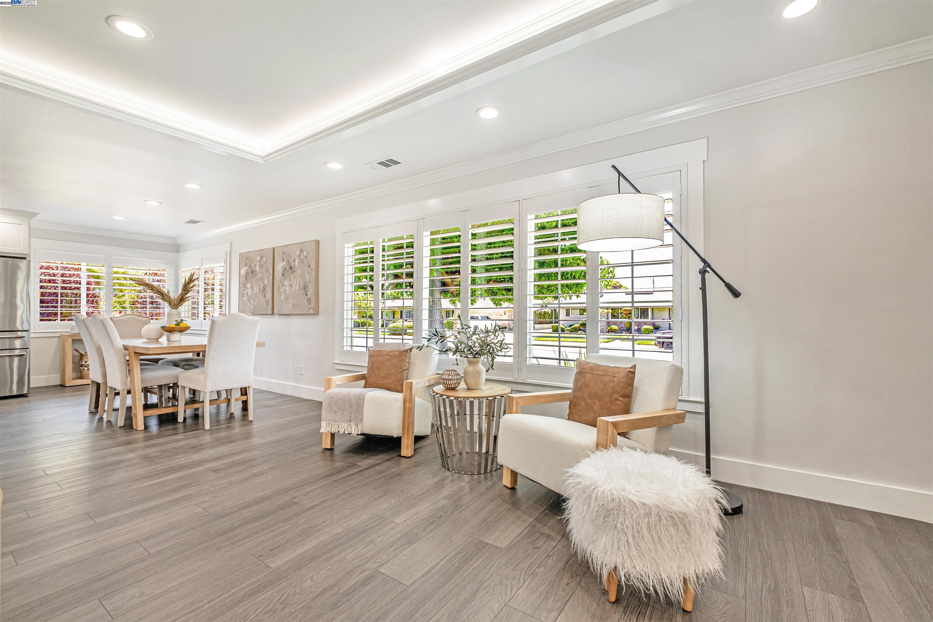38048 Glenmoor Dr
