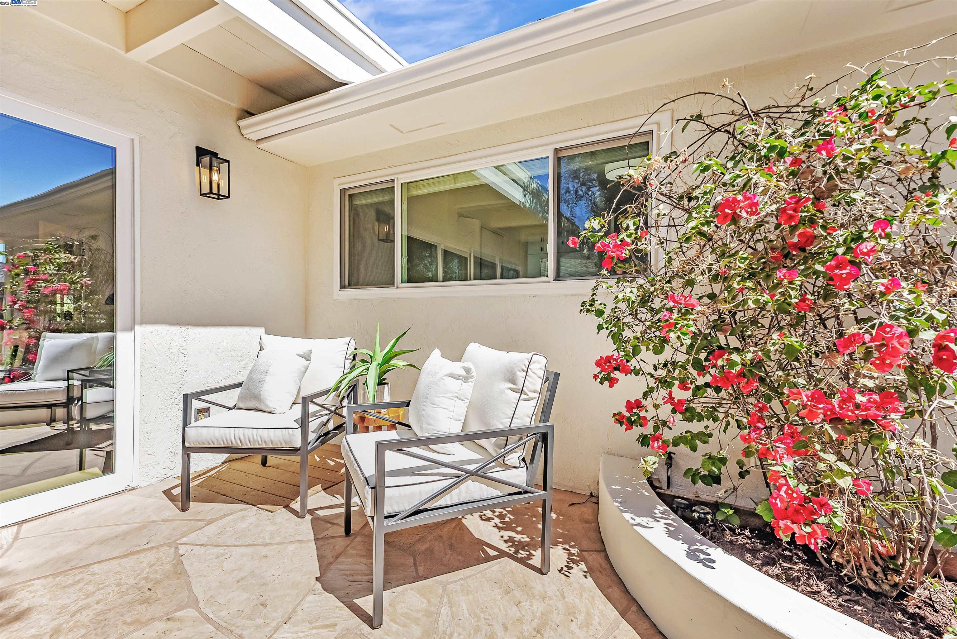37847 Alta Dr
