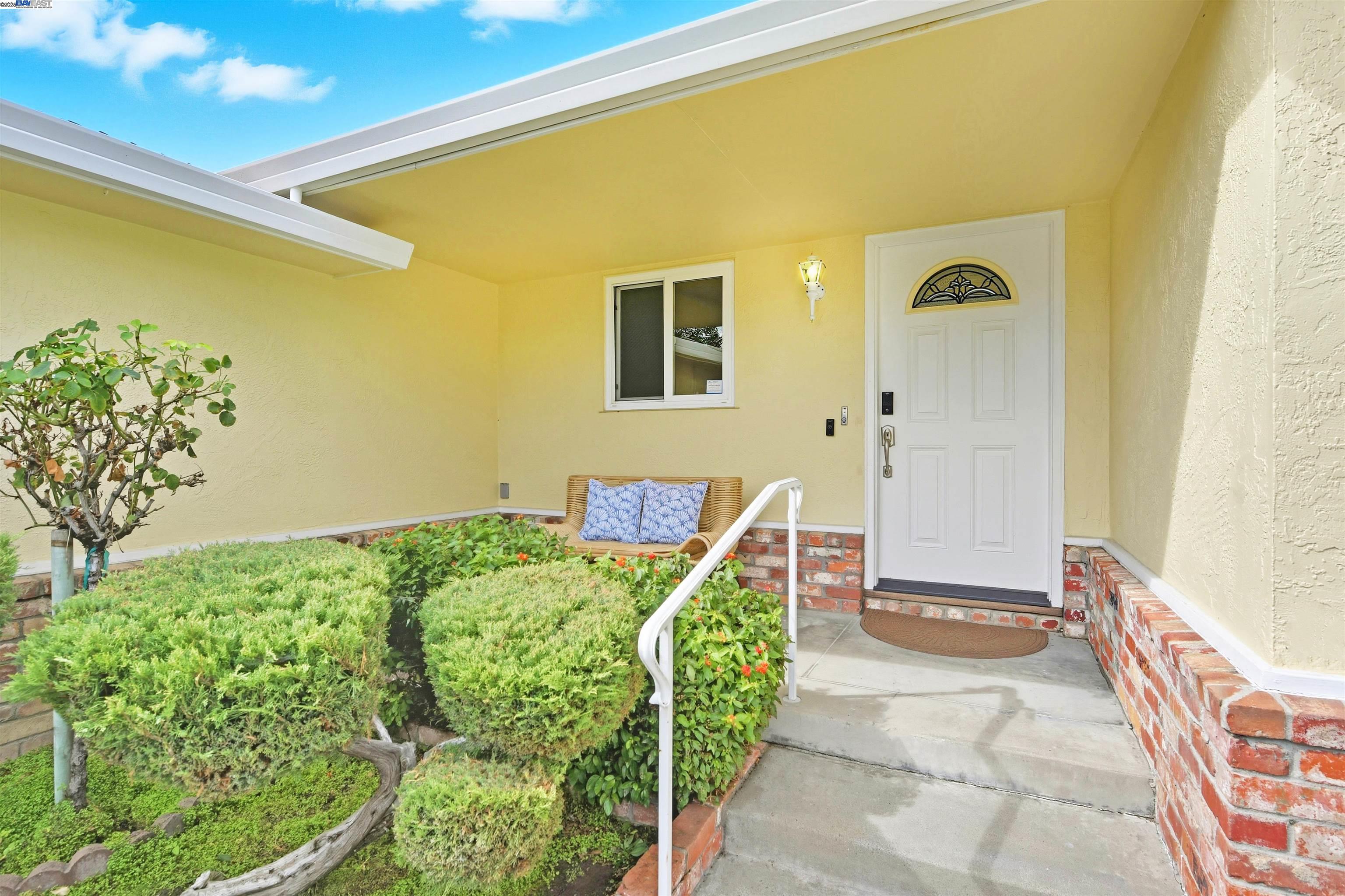 5169 Lawler Ave, Fremont
