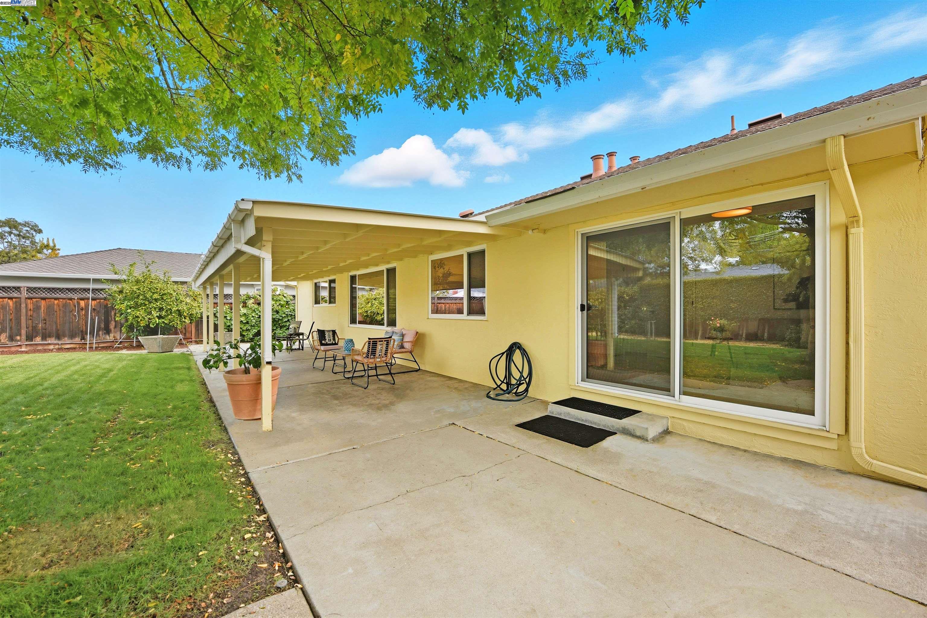 5169 Lawler Ave, Fremont