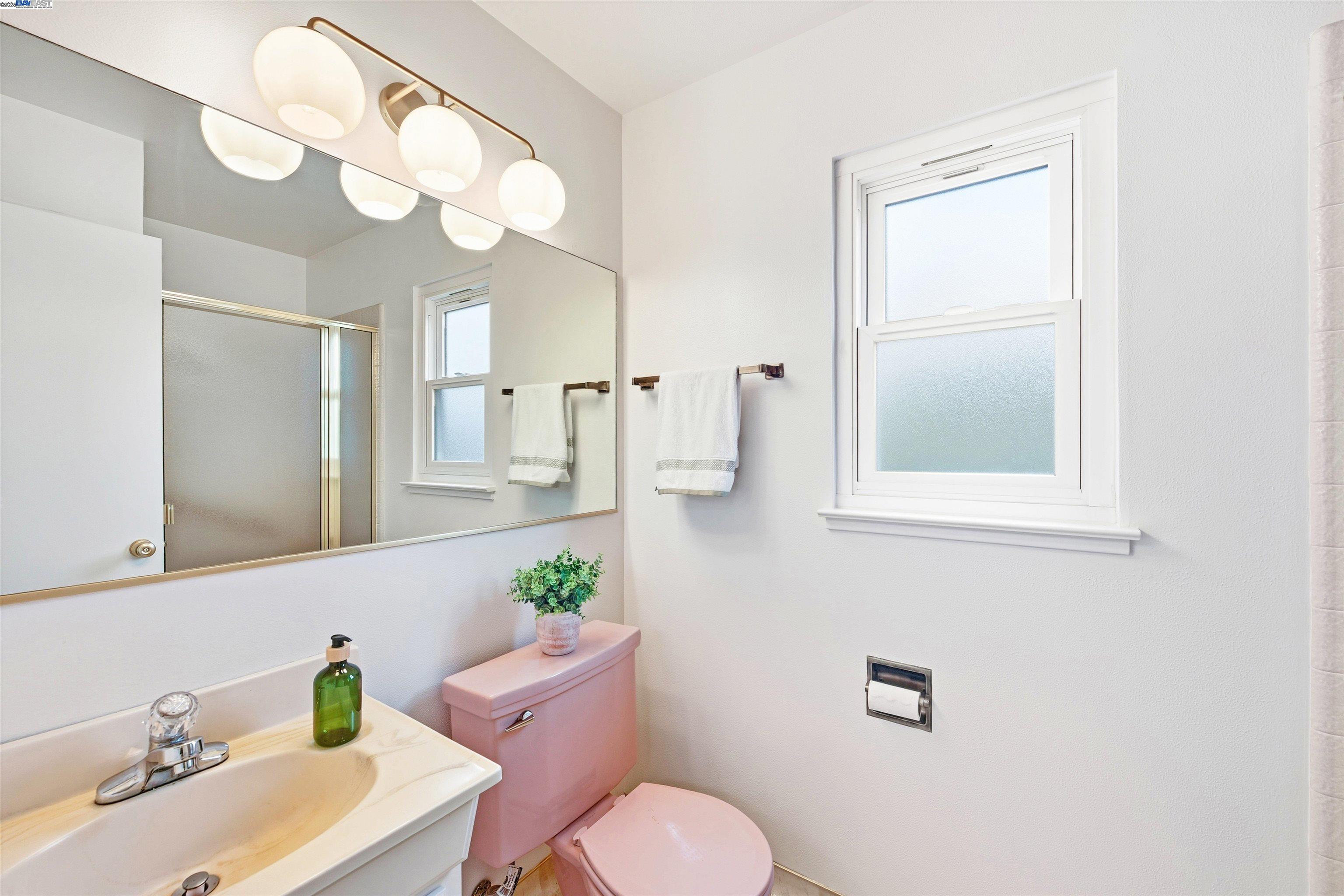 5169 Lawler Ave, Fremont