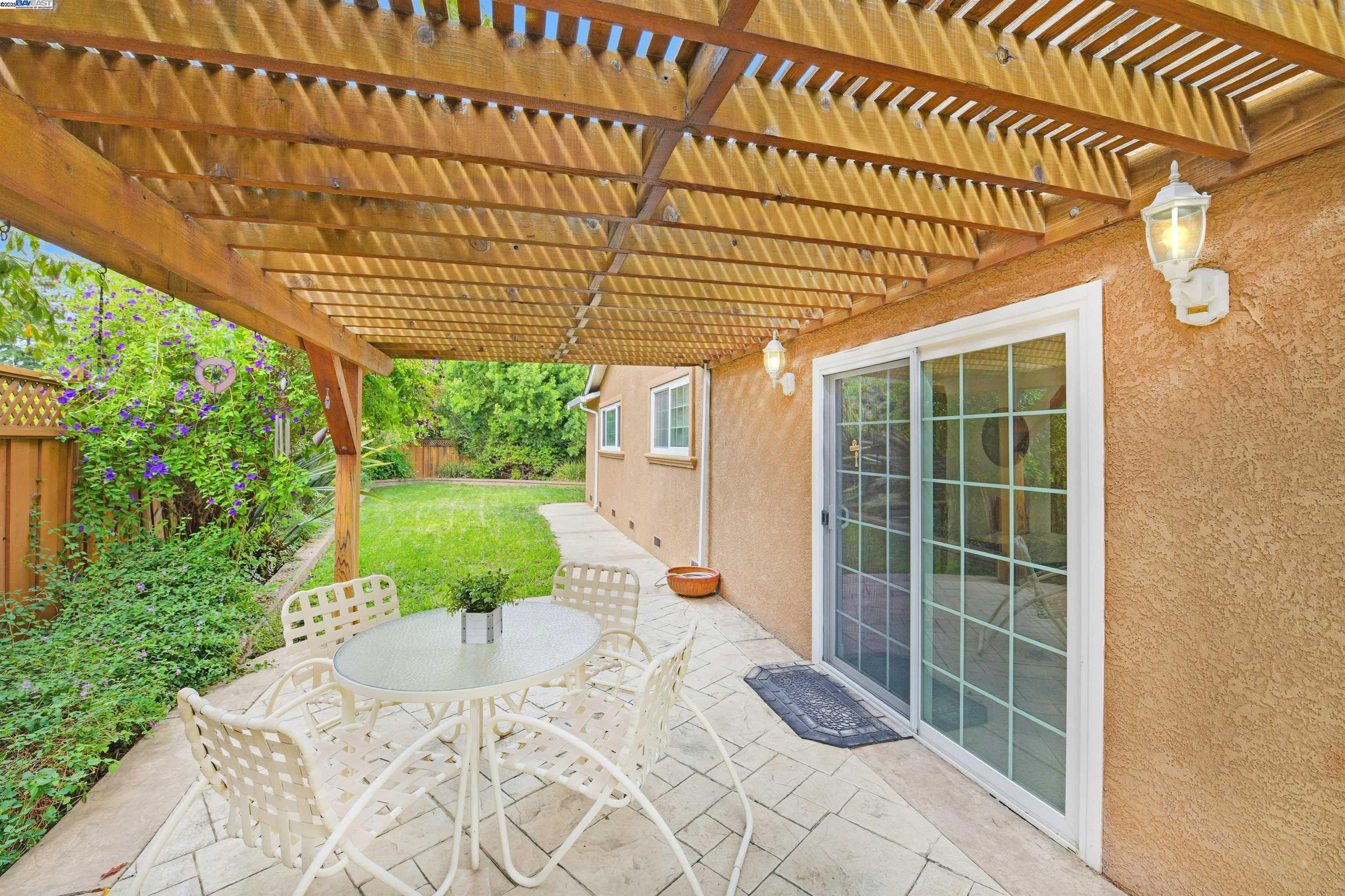 34233 Atteridge Pl, Fremont