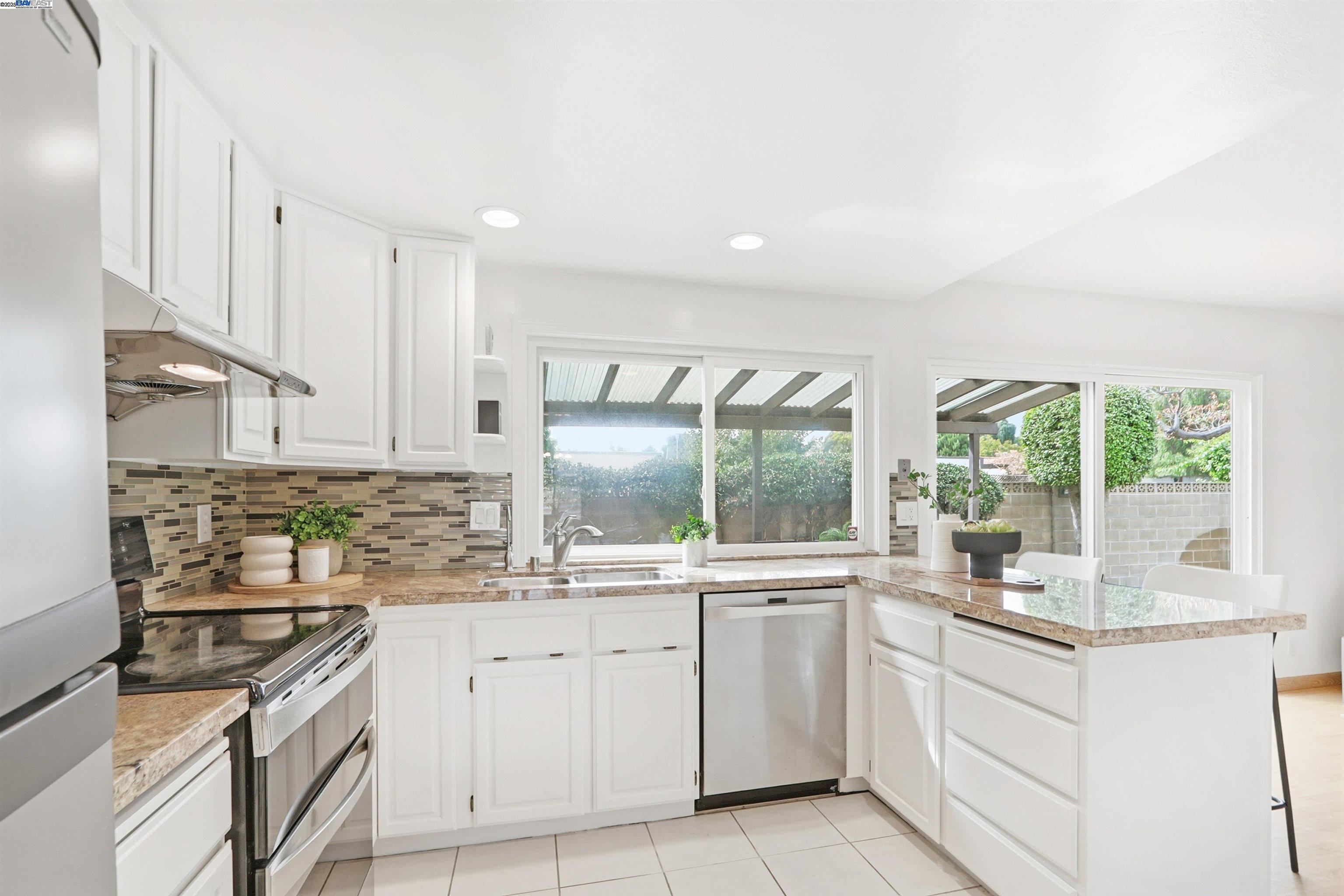 37721 Madera Ct, Fremont