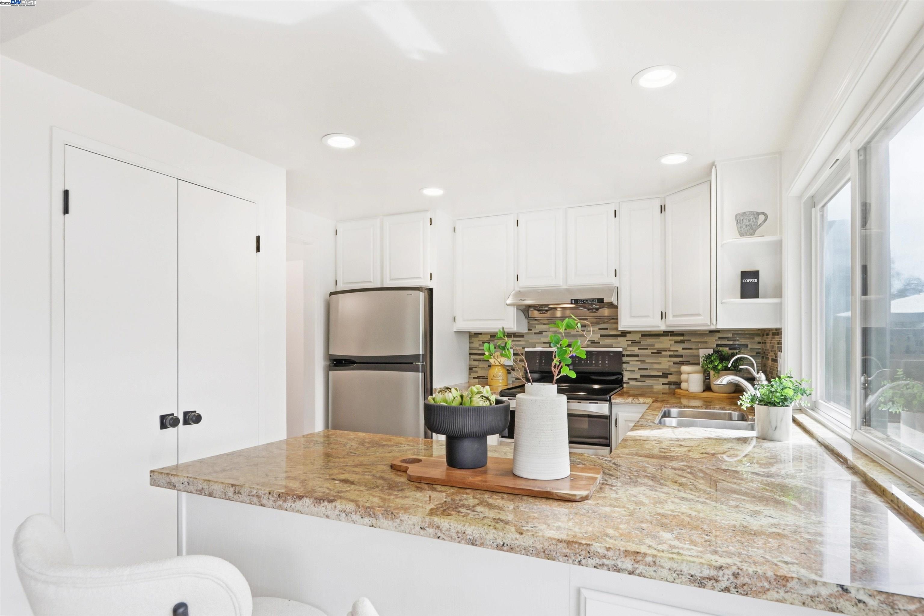 37721 Madera Ct, Fremont