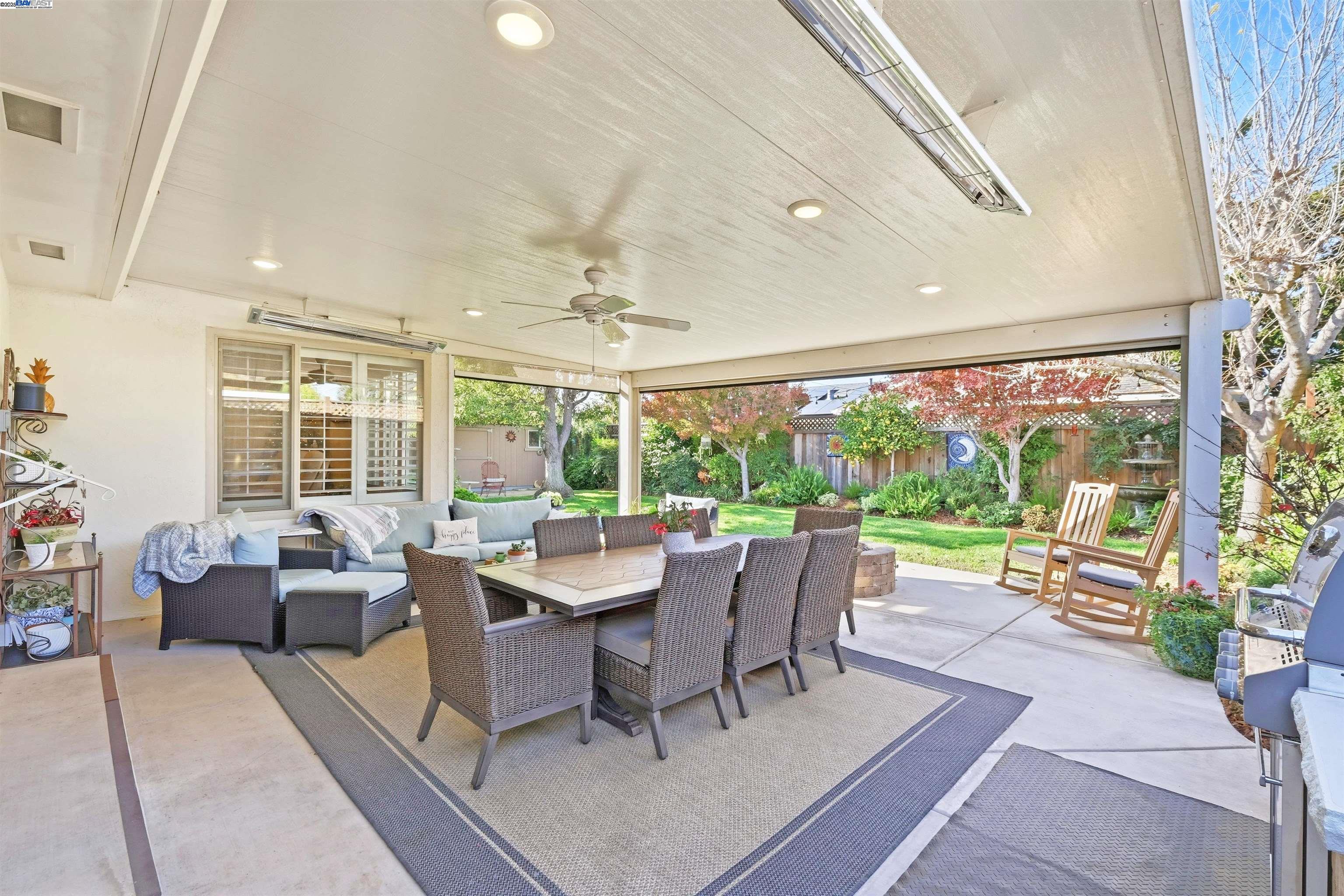 5233 Vernon Ave