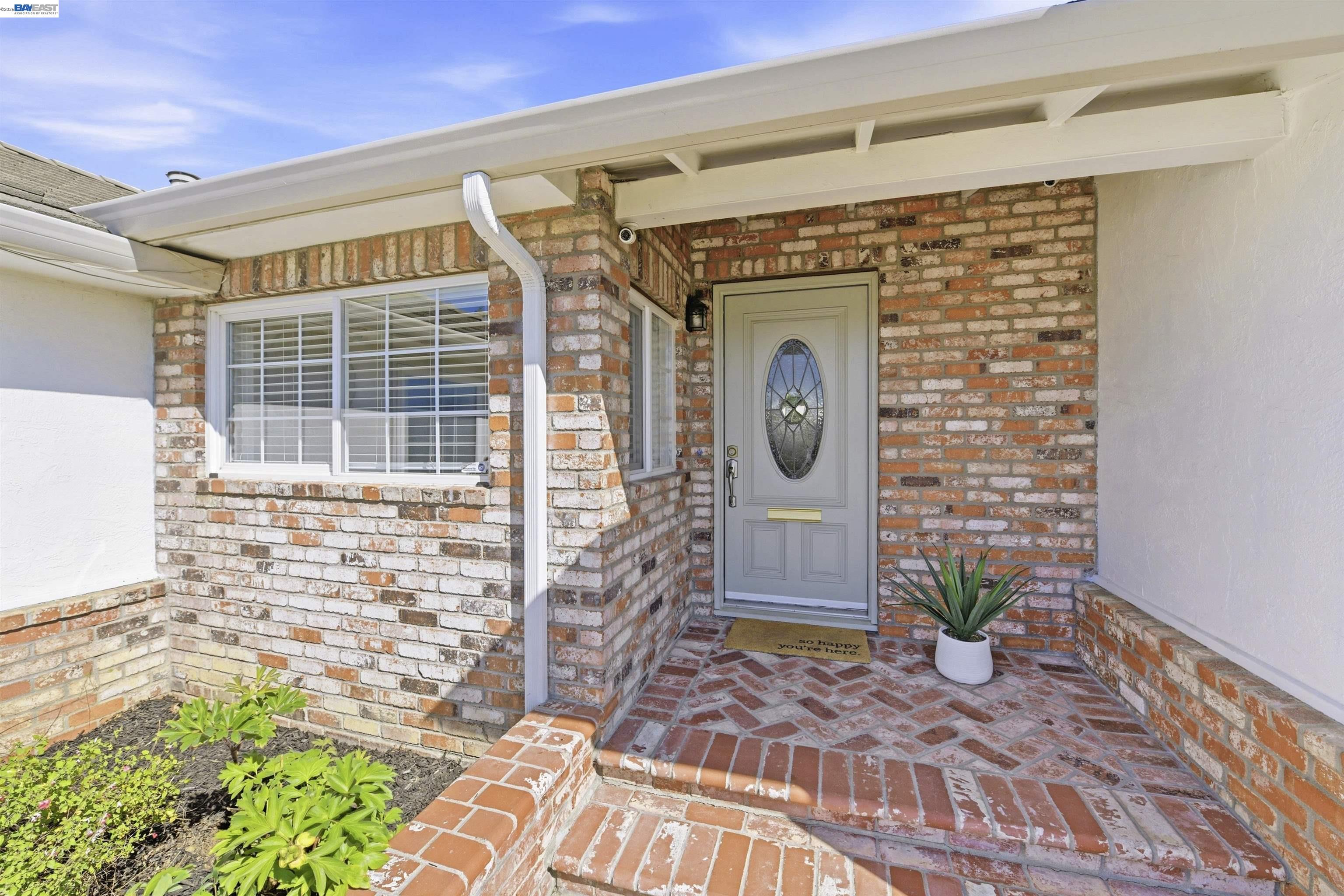 5238 Brophy Dr