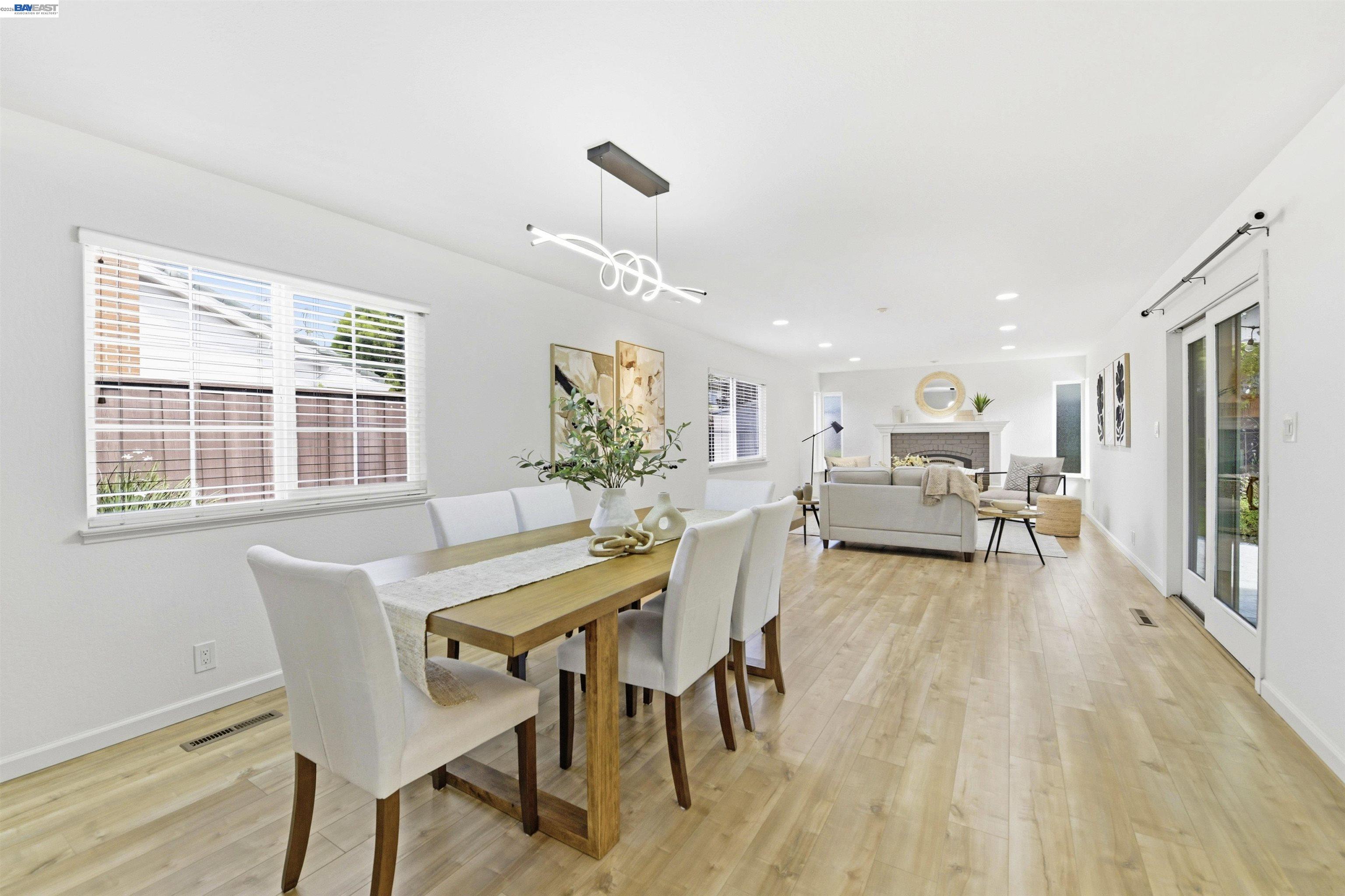 5238 Brophy Dr