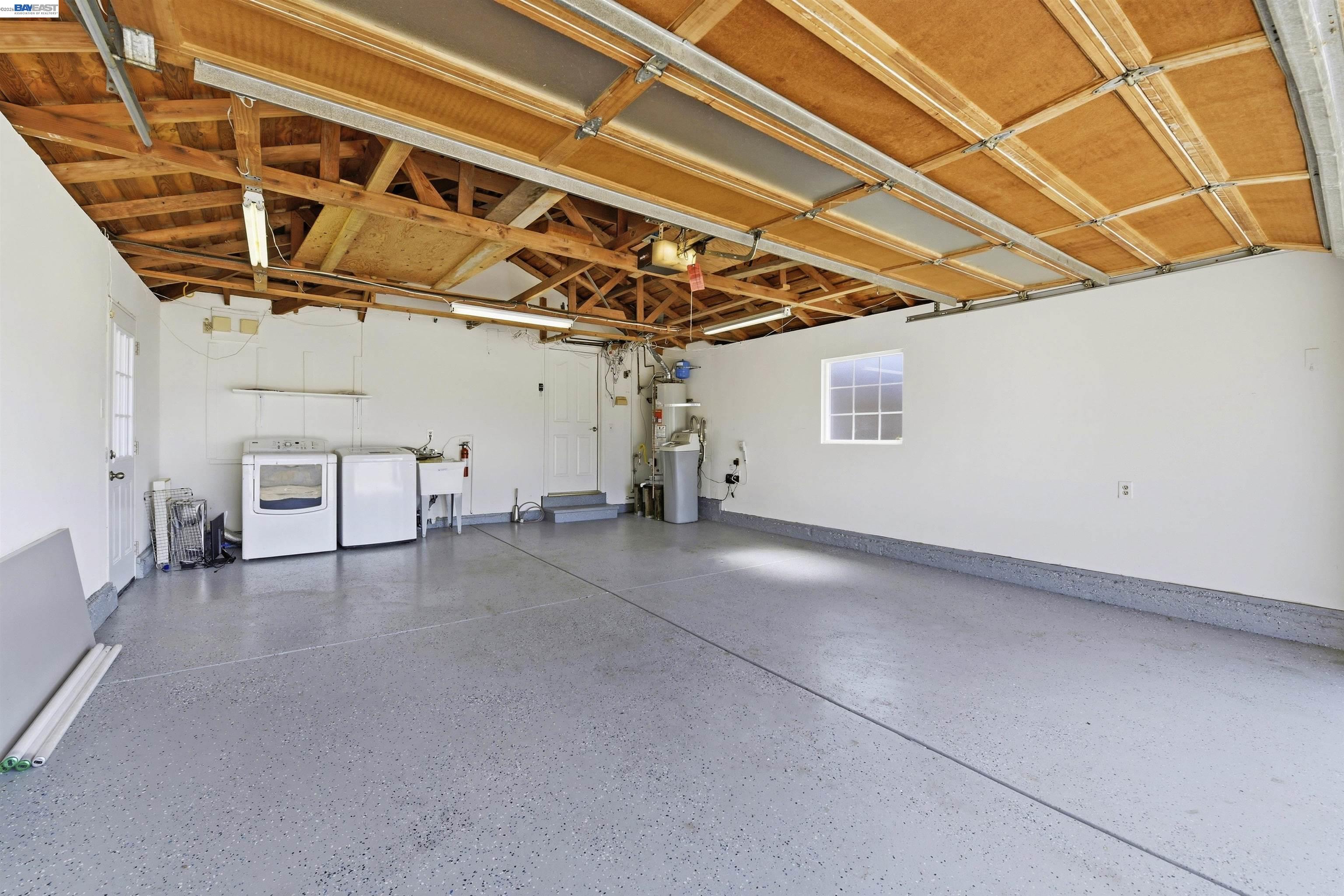5238 Brophy Dr