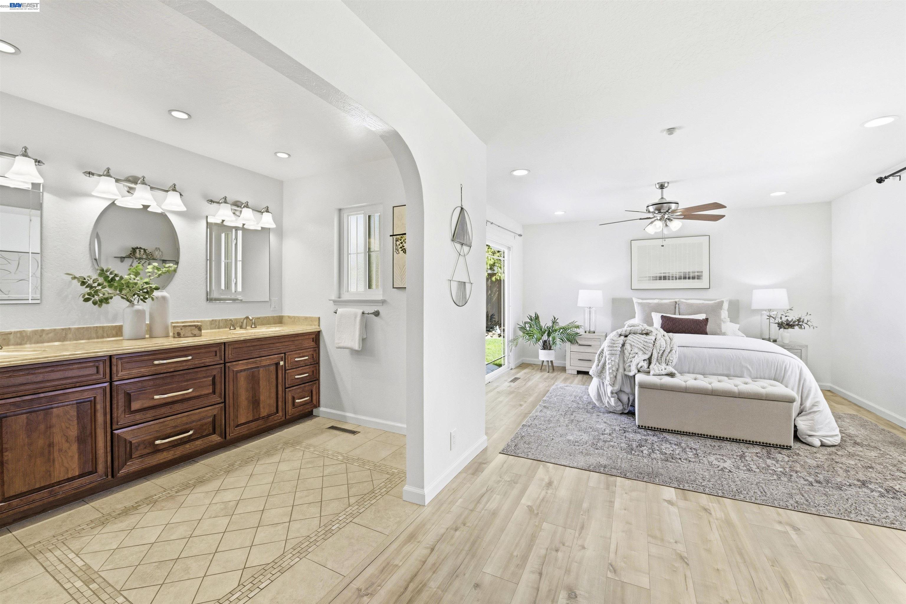 5238 Brophy Dr