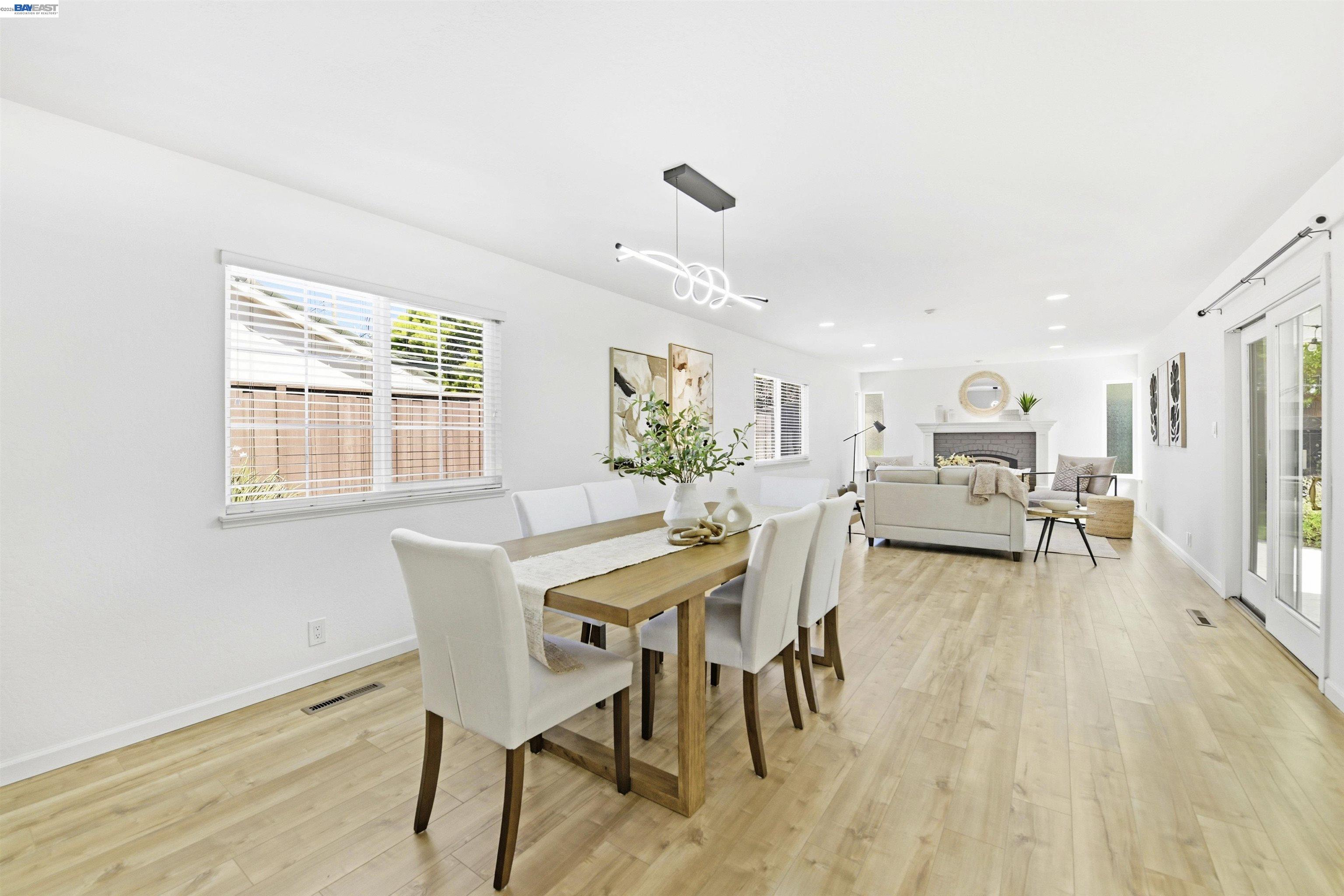 5238 Brophy Dr
