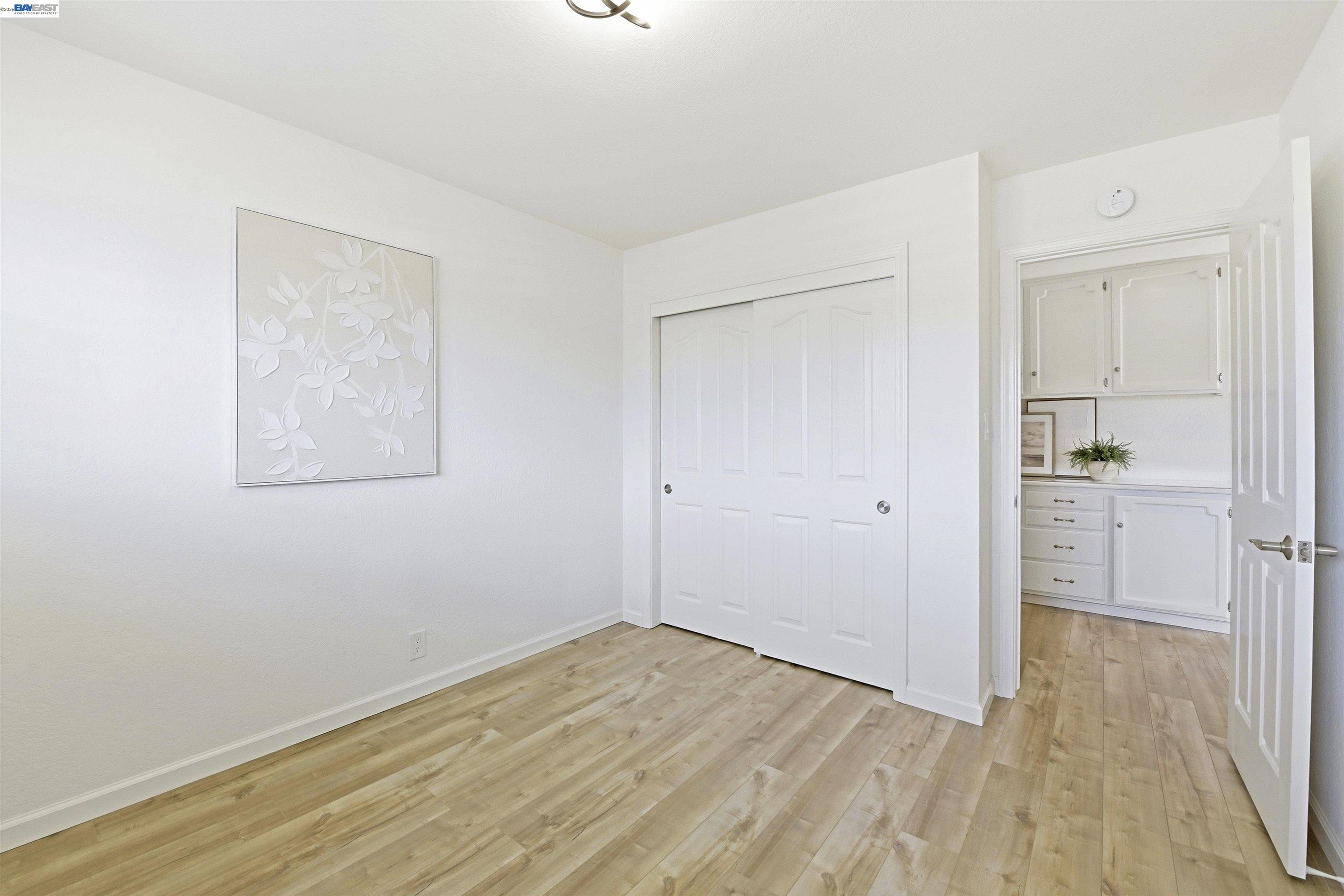 5238 Brophy Dr