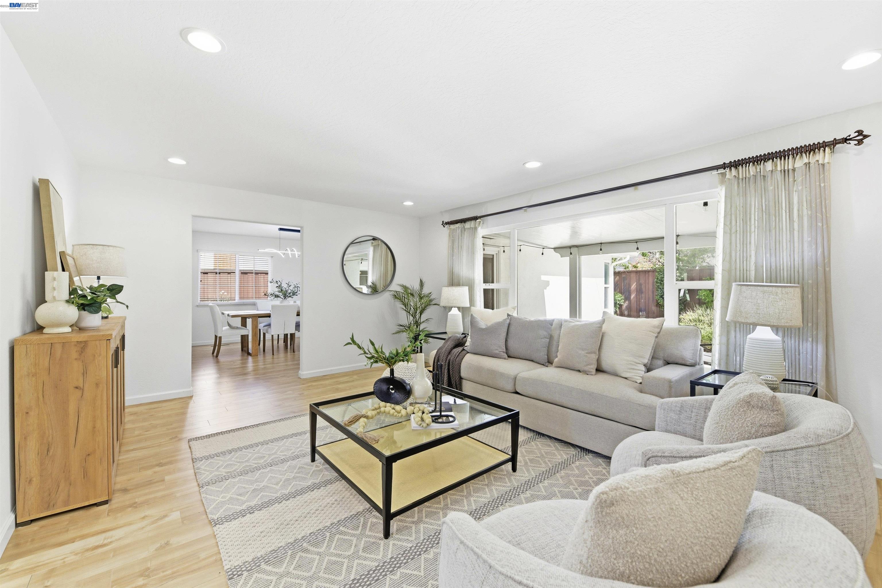 5238 Brophy Dr