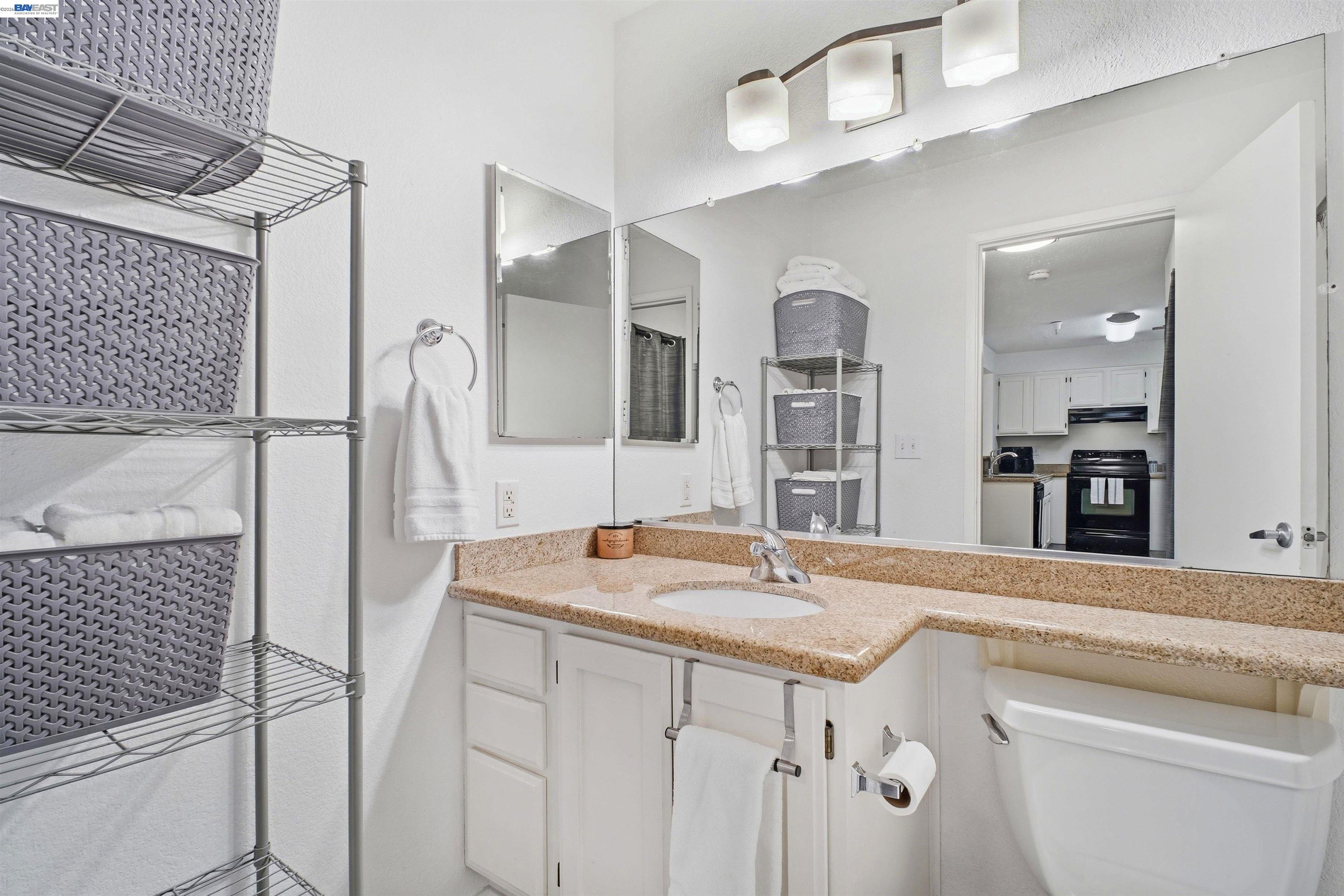 39078 Guardino Dr # 208