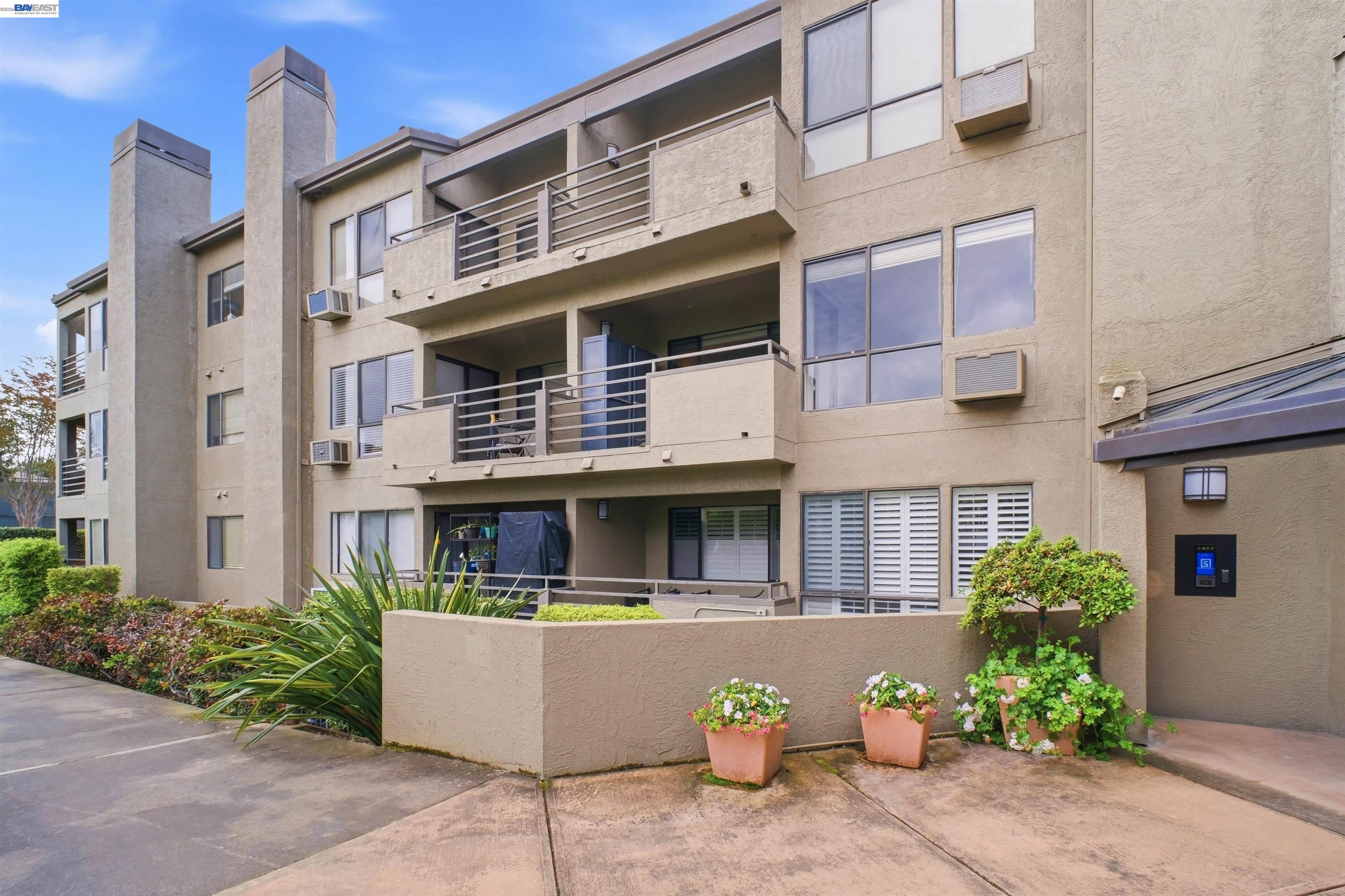 39078 Guardino Dr # 208