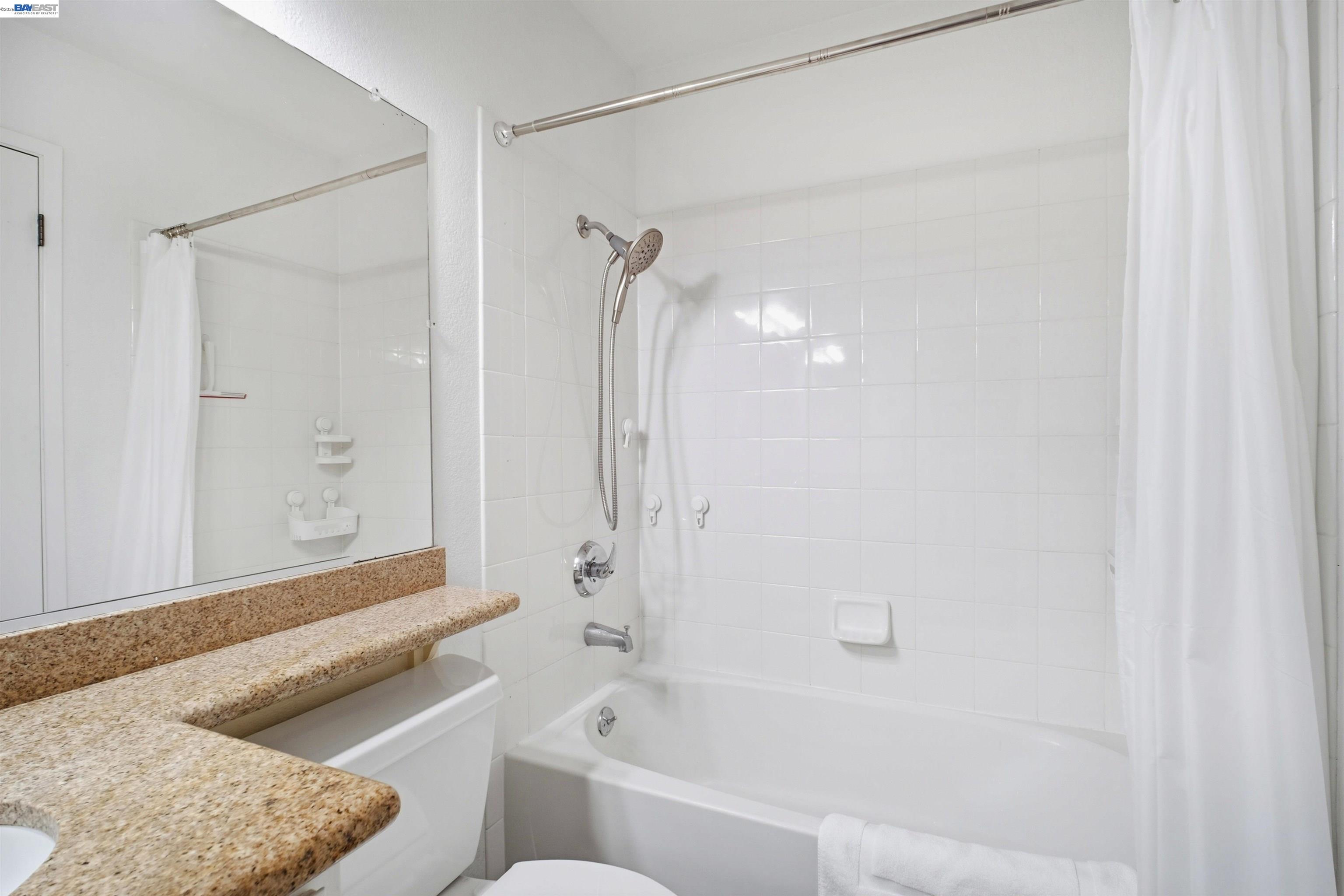 39078 Guardino Dr # 208