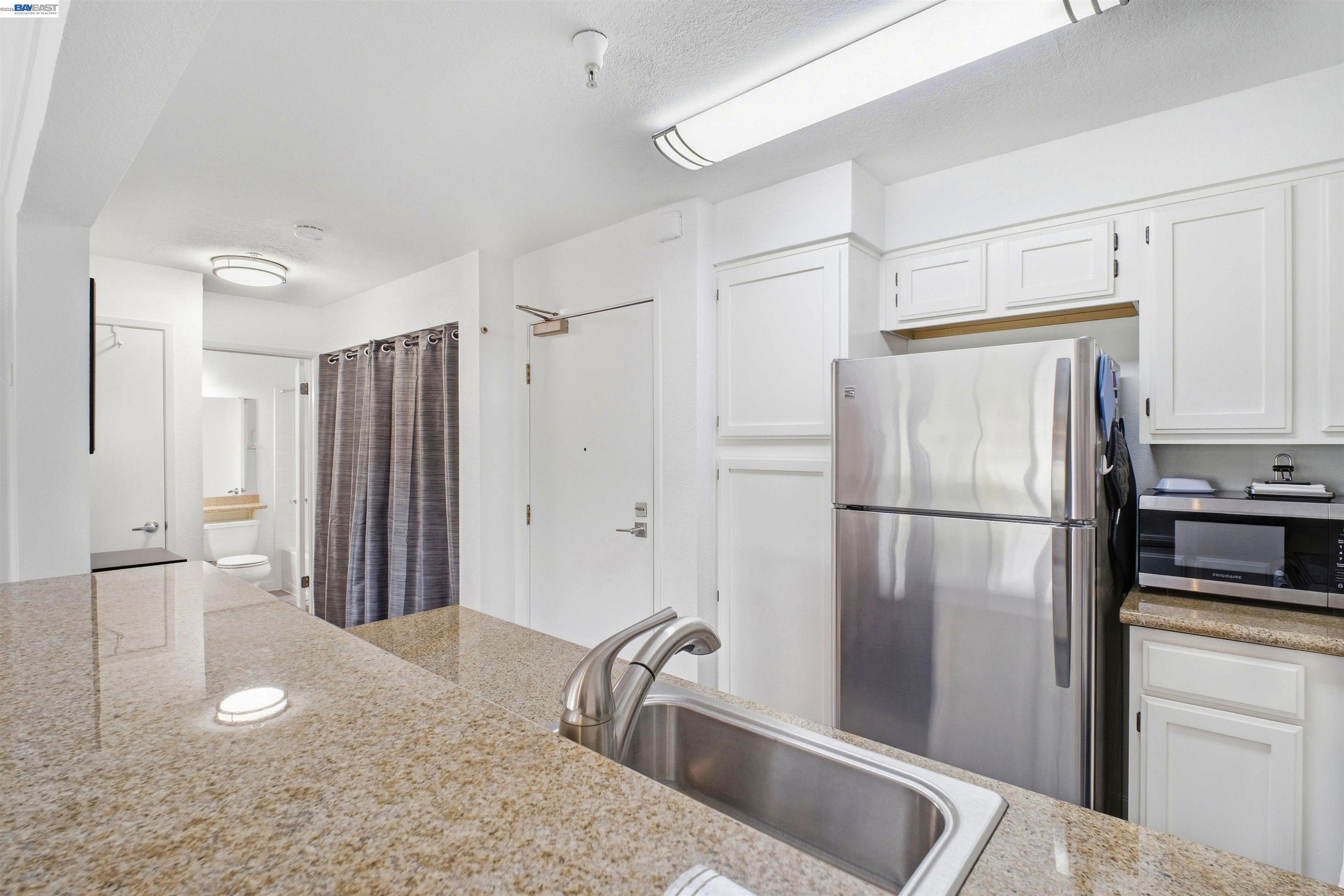 39078 Guardino Dr # 208