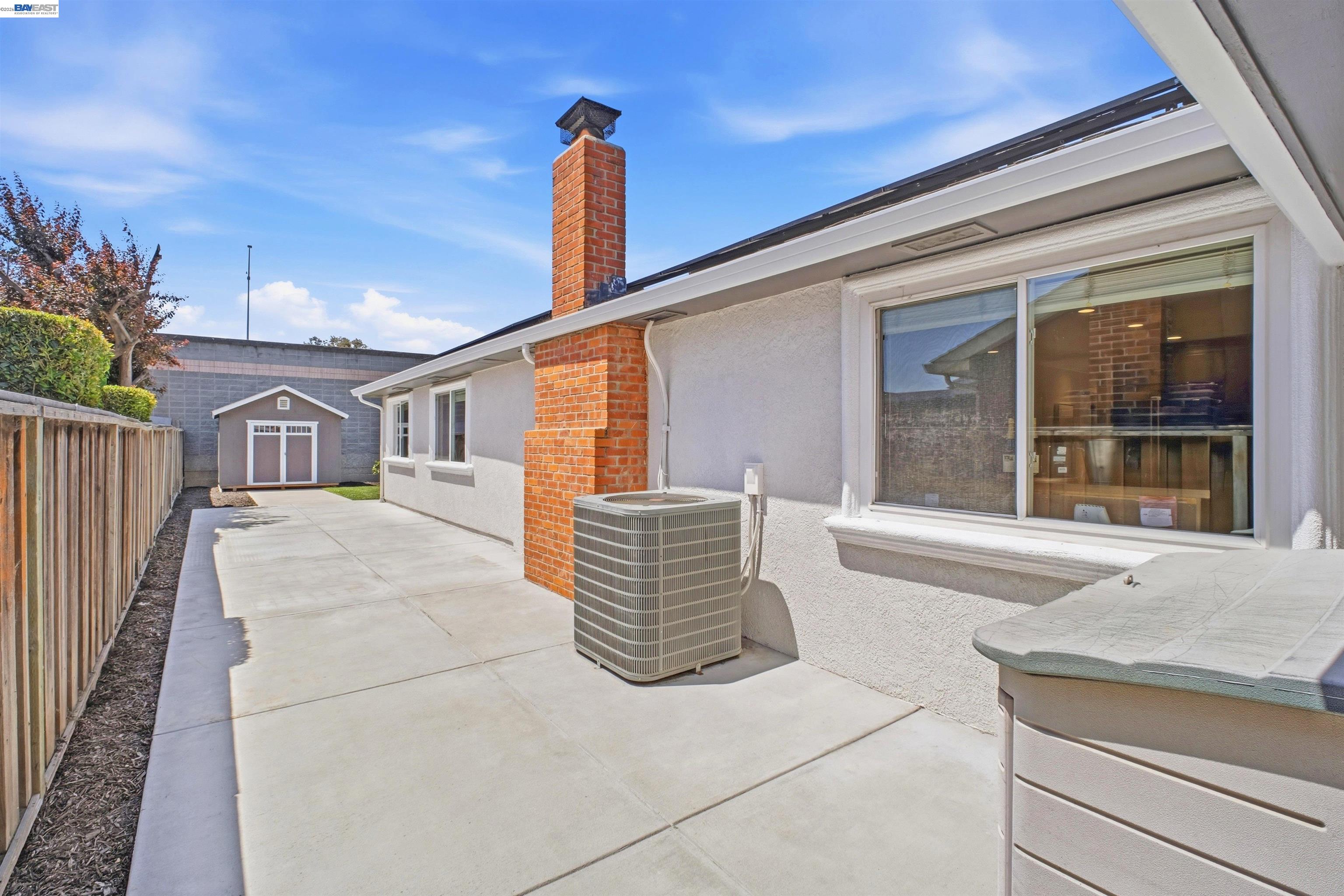 37933 Granville Dr