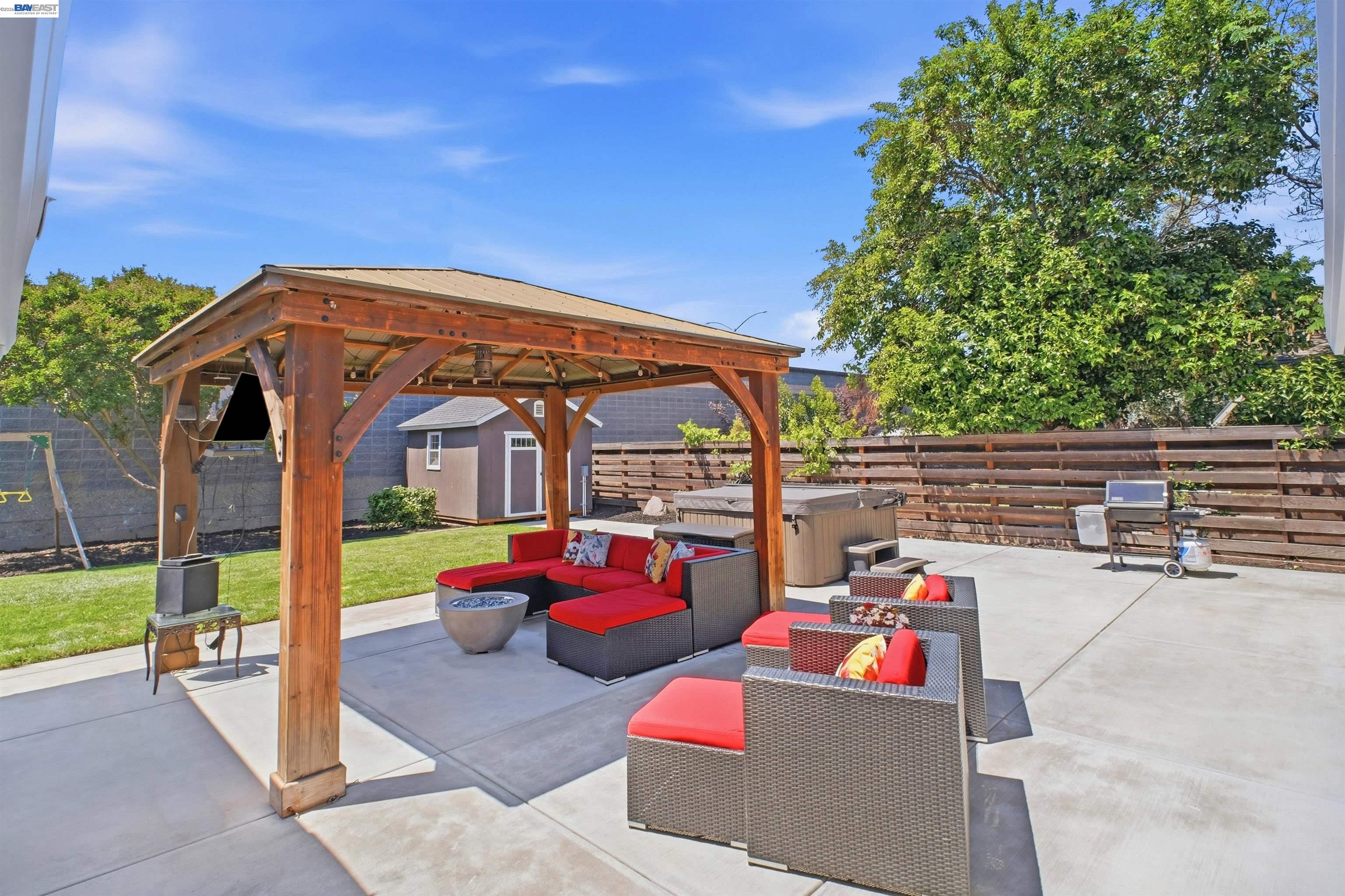 37933 Granville Dr