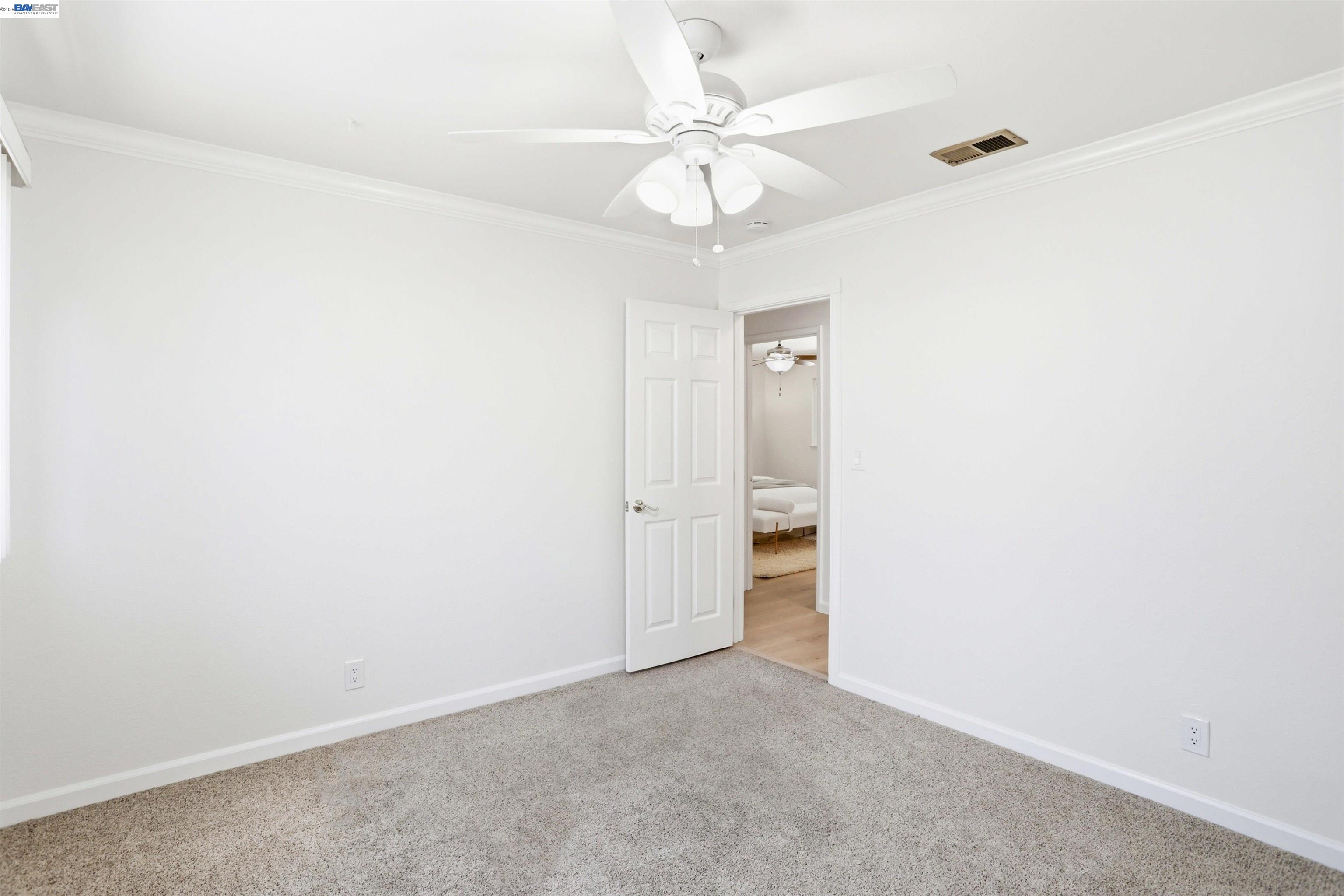 1109 Lynhurst Way