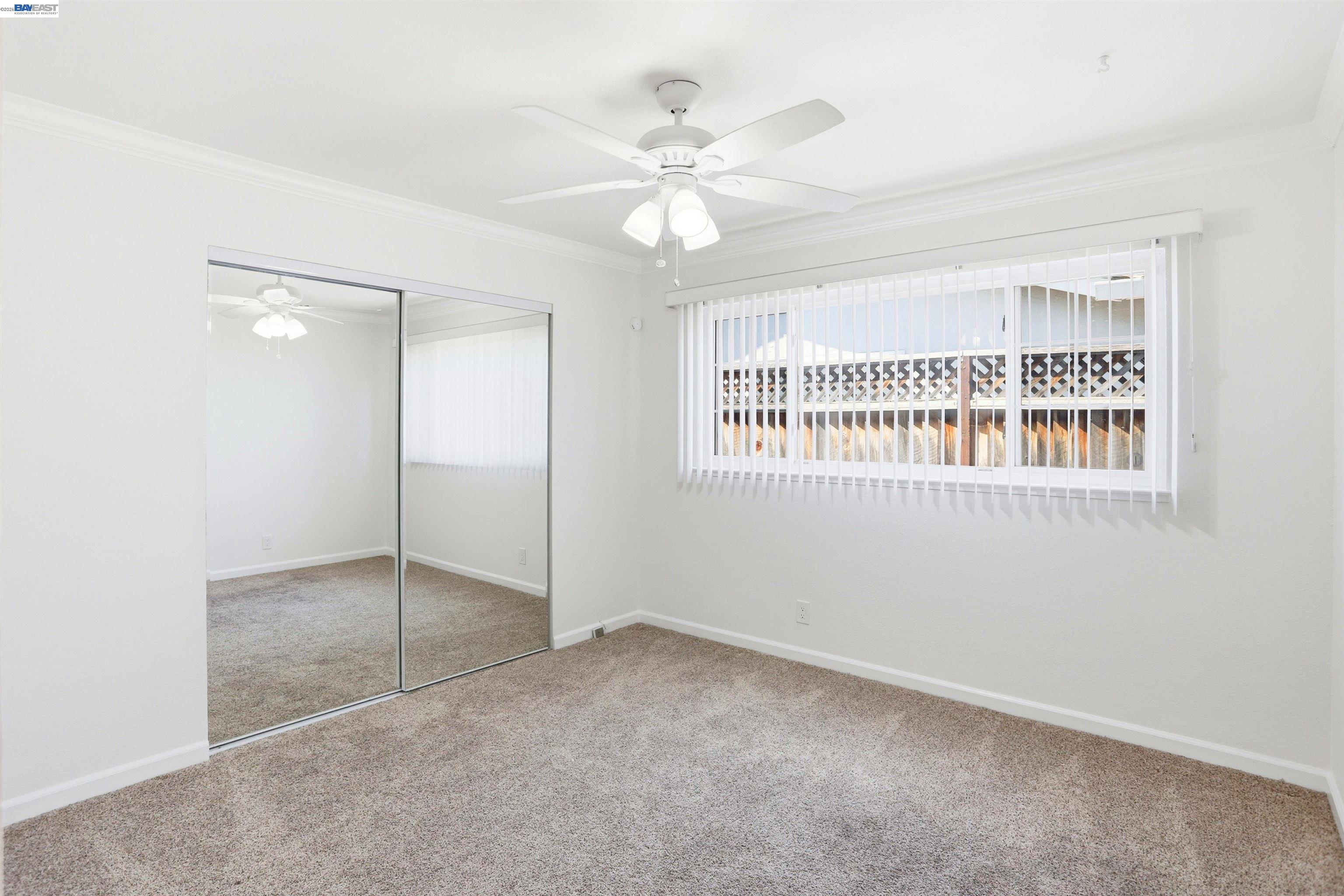1109 Lynhurst Way