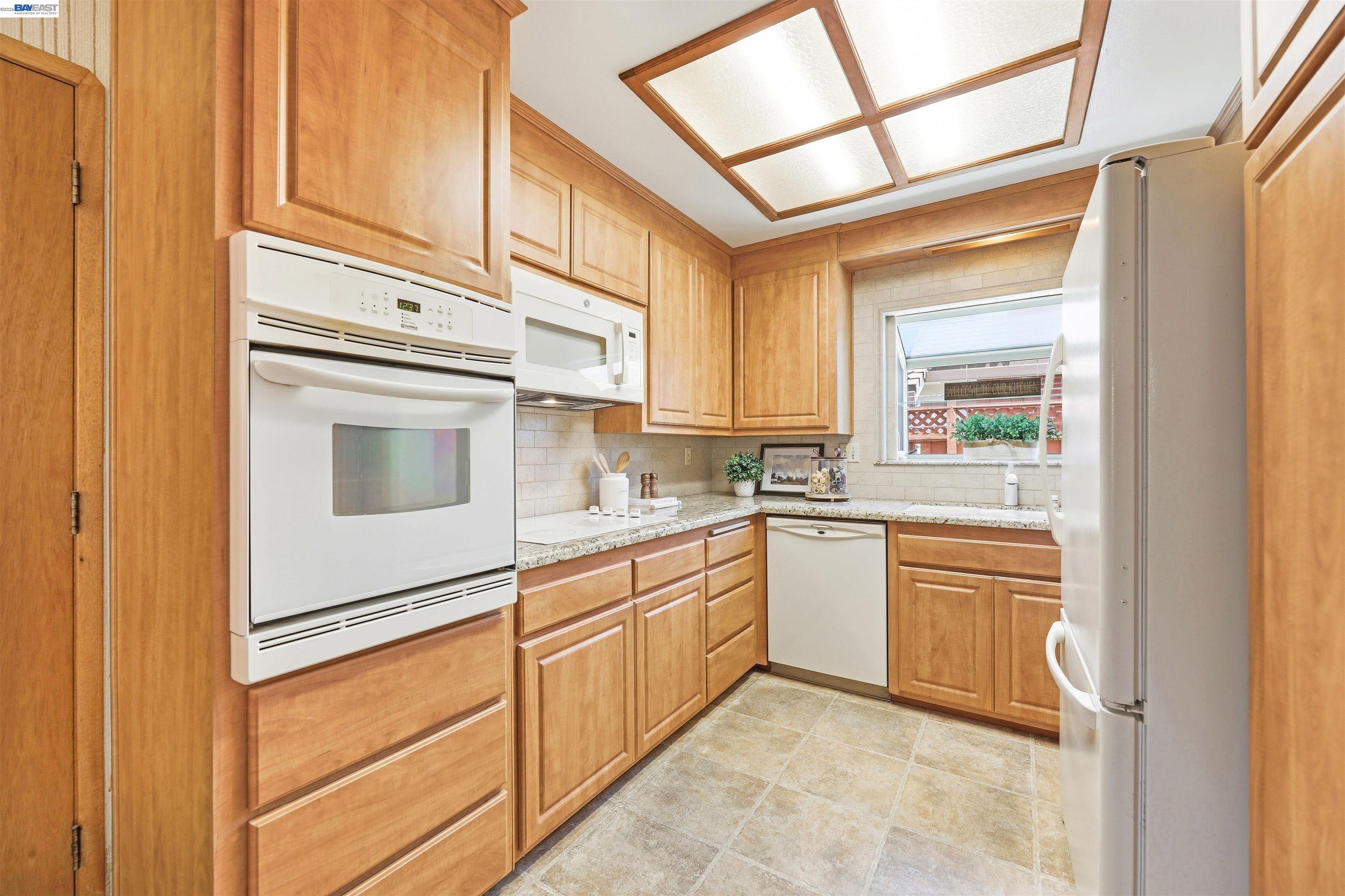 5346 Brophy Dr