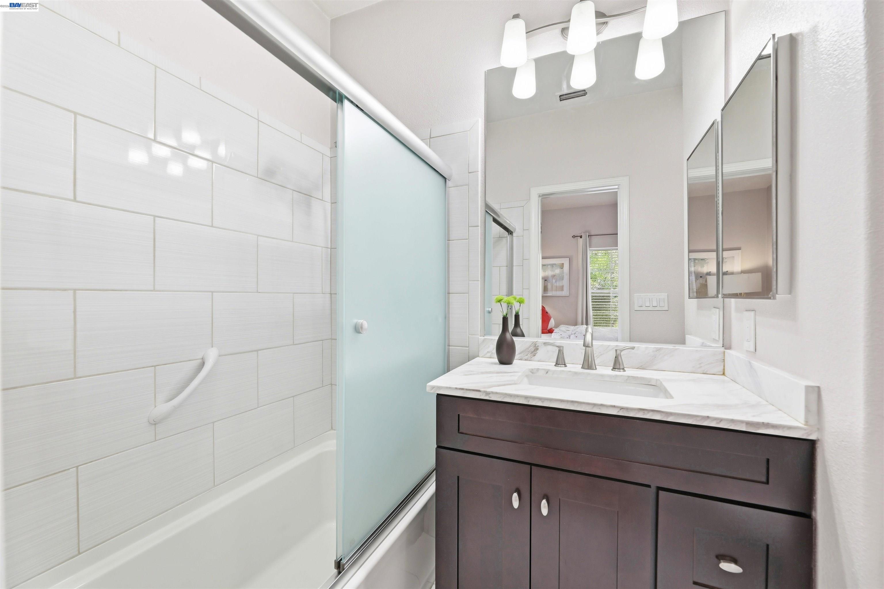 895 Inspiration Pl