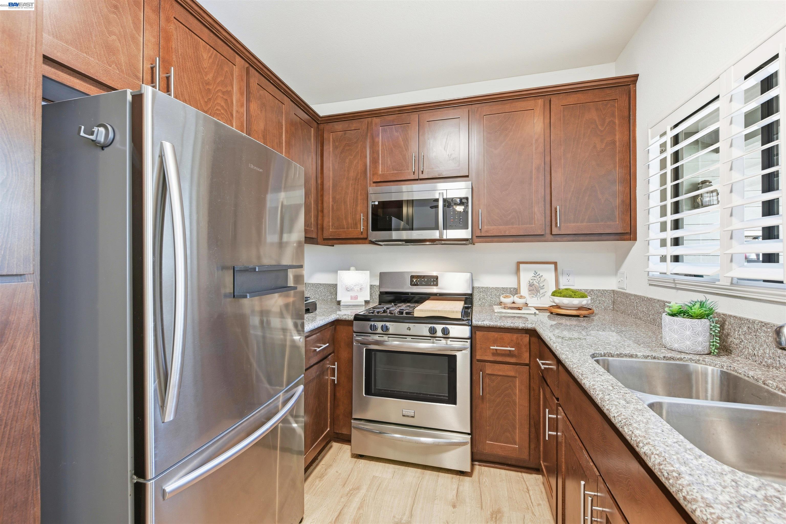 3655 Birchwood Ter # 112