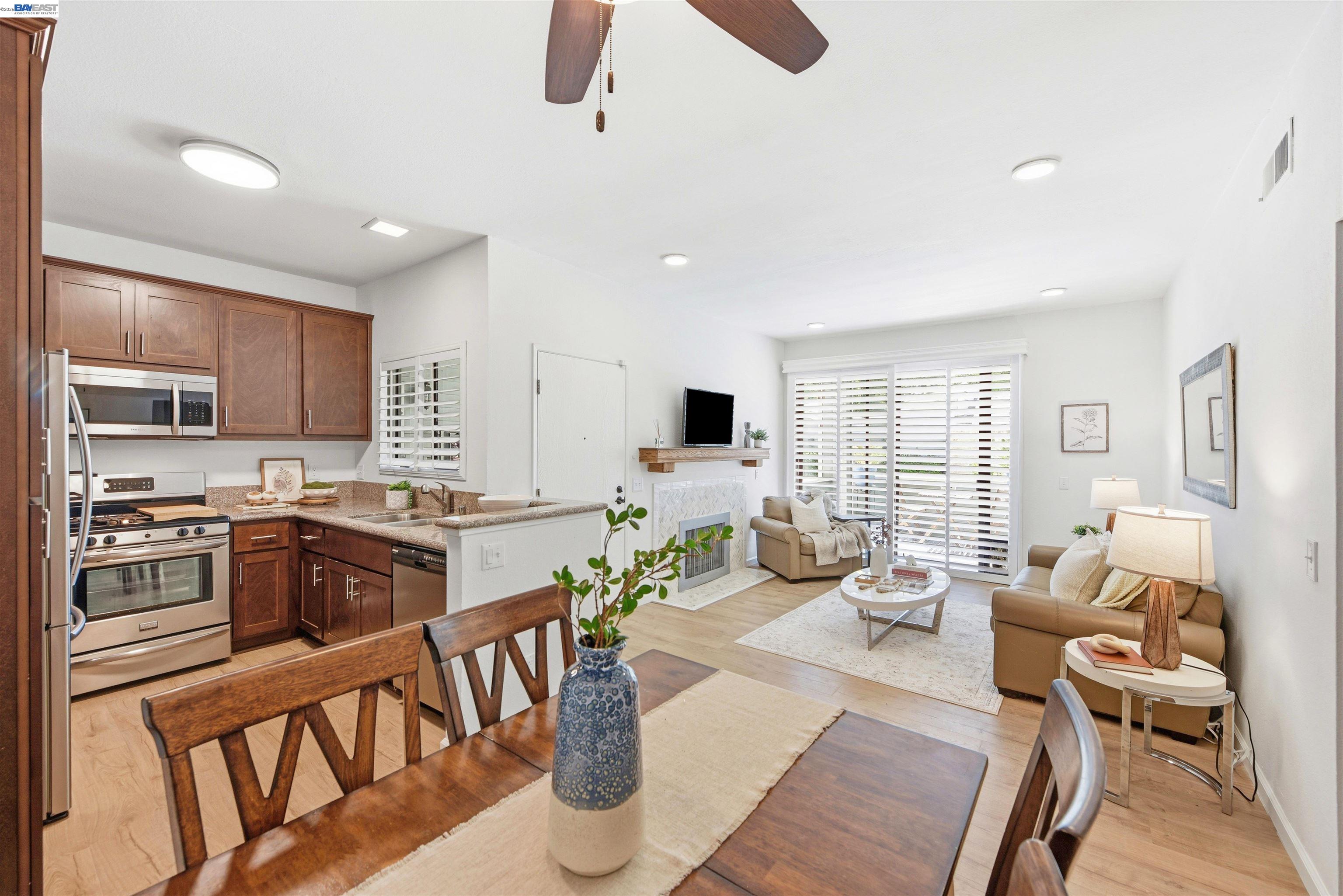 3655 Birchwood Ter # 112